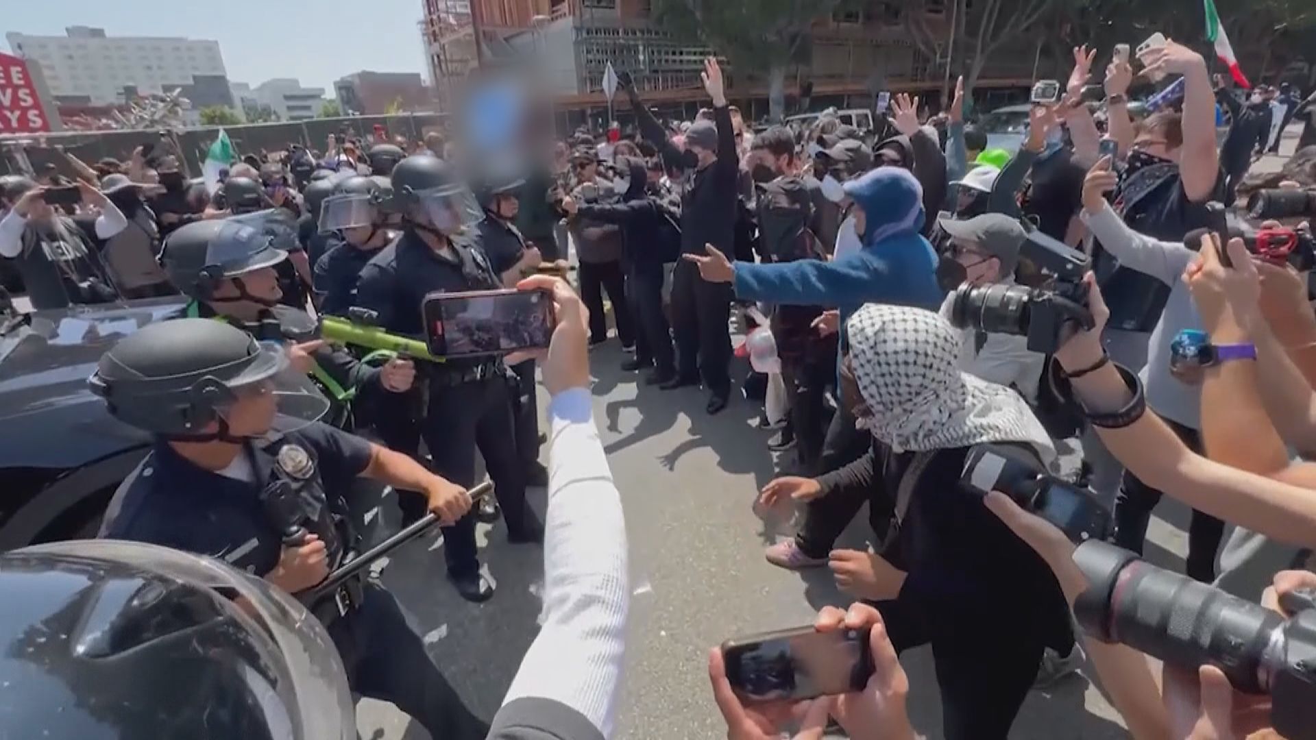 洛杉磯警民衝突　警方宣布市中心所有集會均為非法