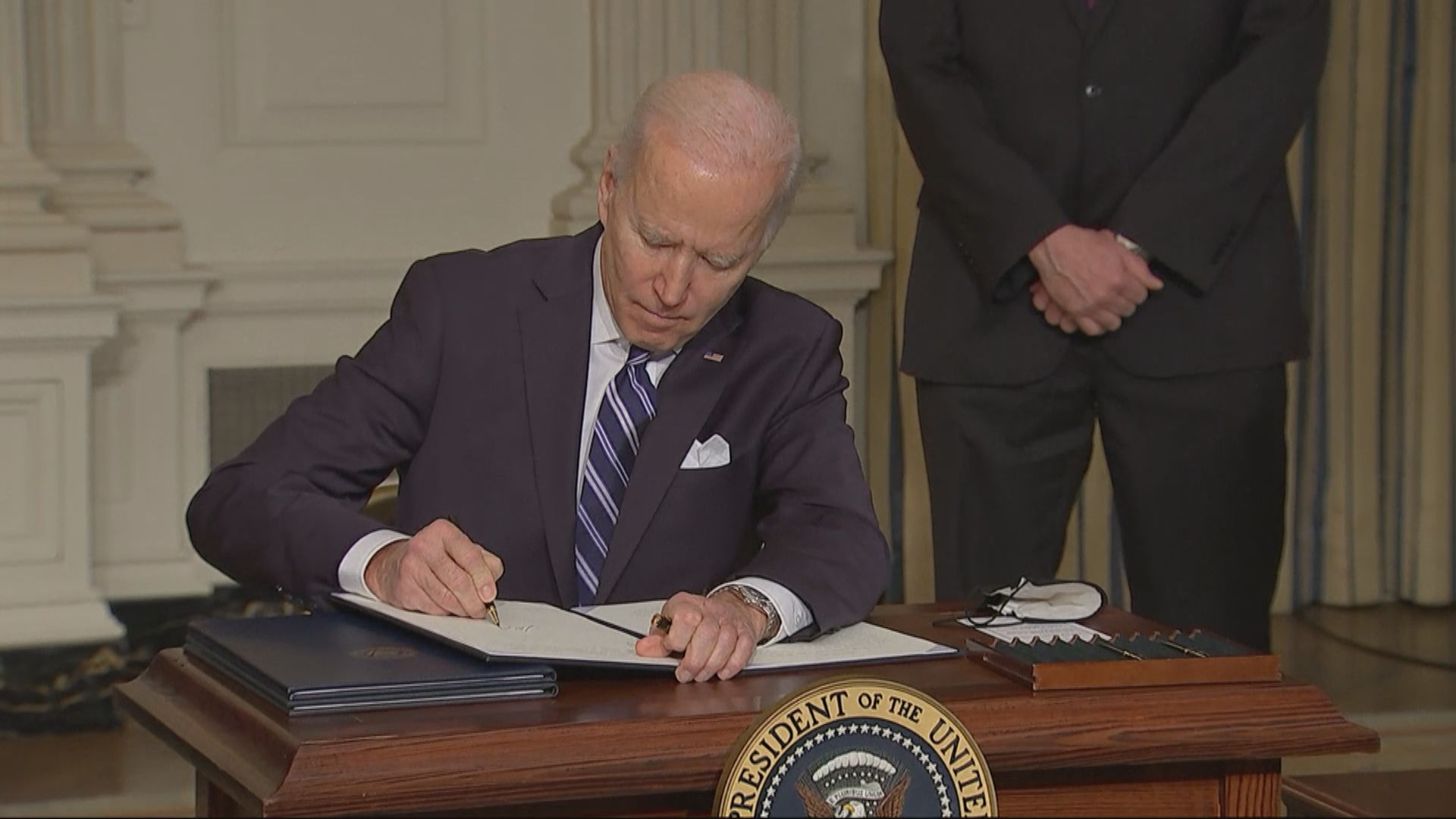 拜登簽署行政命令應對氣候變化問題　冀與中國合作