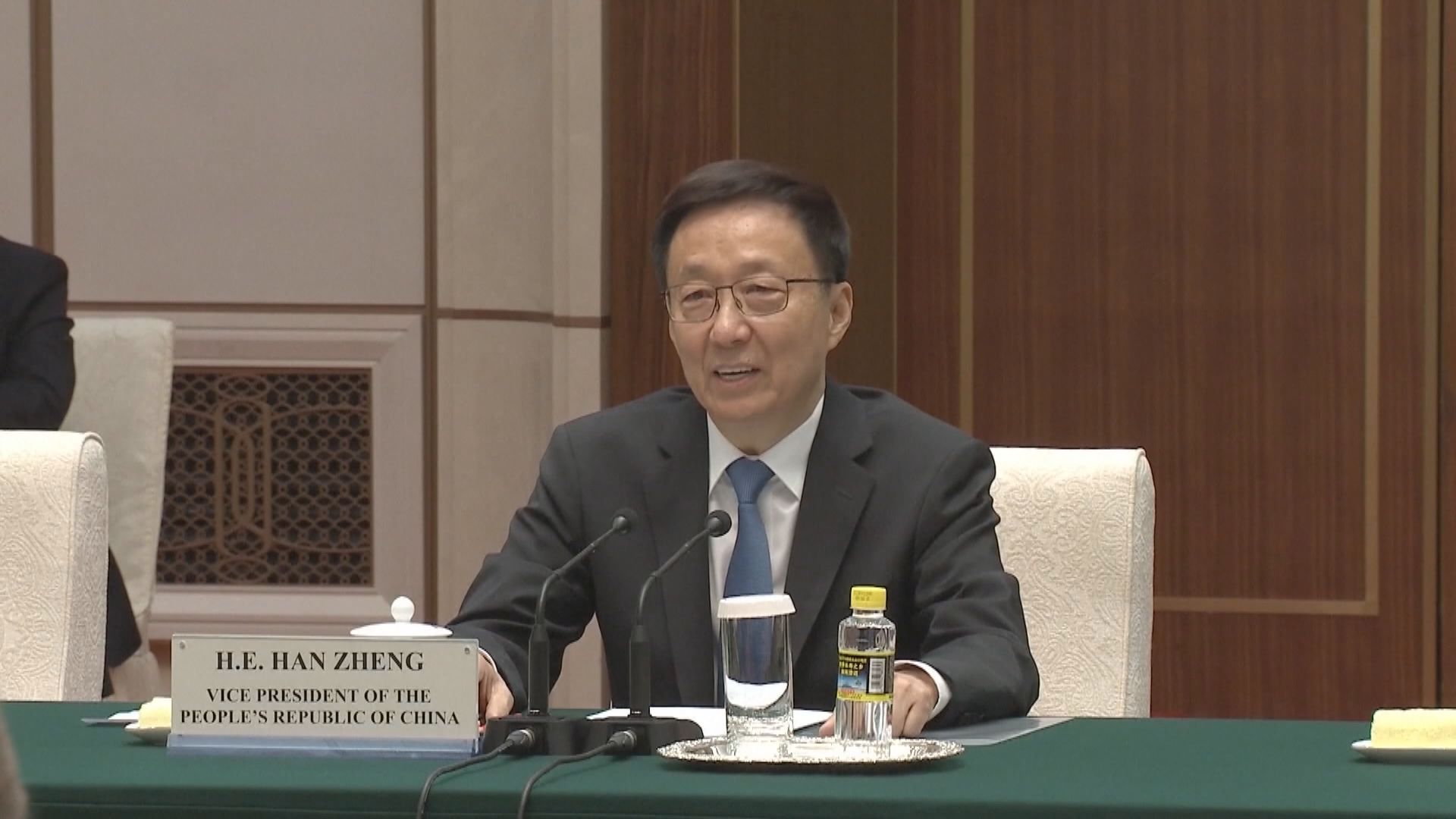 韓正與克里會面 克里指中美需以進取行動遏制暖化