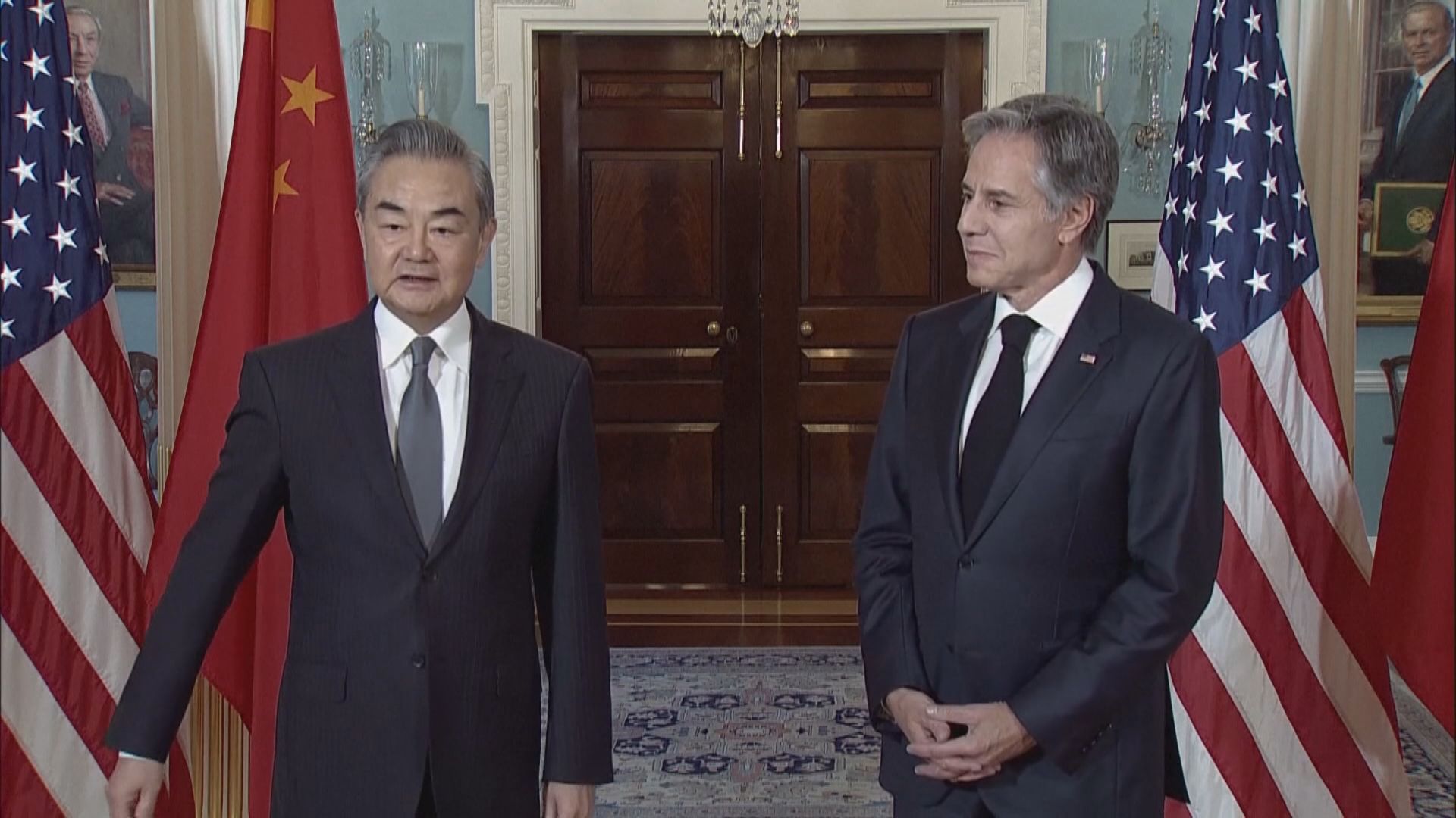 王毅抵達華盛頓與布林肯舉行會談