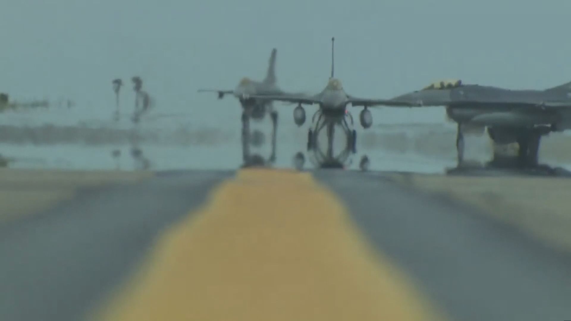 台灣指大陸一連三天近百架次軍機闖西南空域