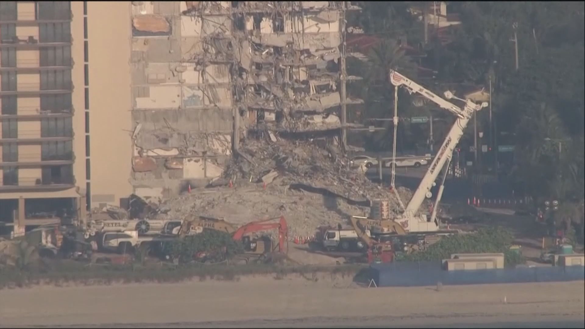 美國佛州大樓局部倒塌　當局將拆卸剩餘結構