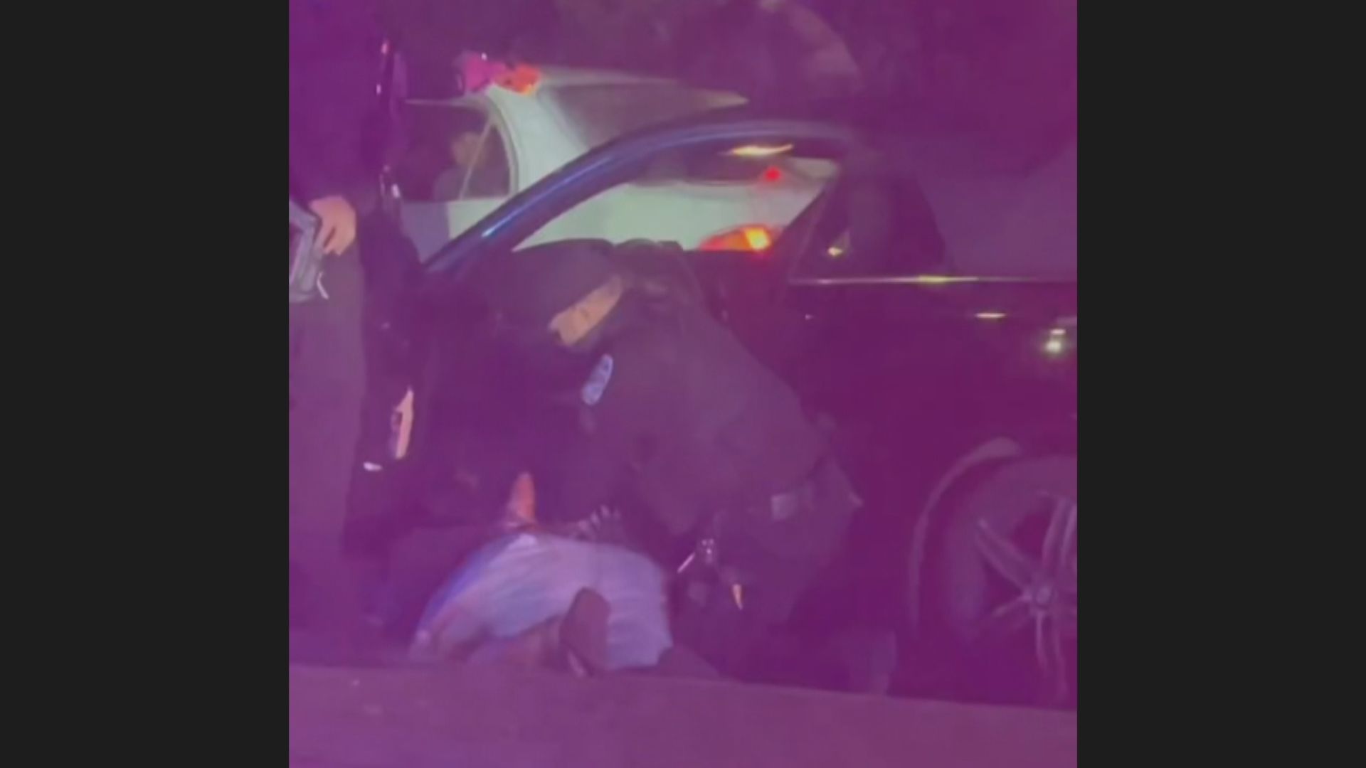 美國加州一間百貨公司遭約八十人集體快閃搶劫