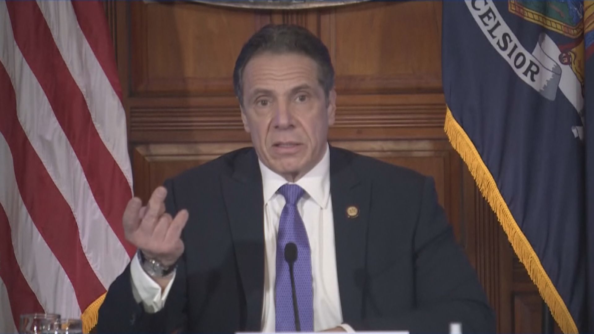 紐約州長科莫就性騷擾指控道歉但不辭職