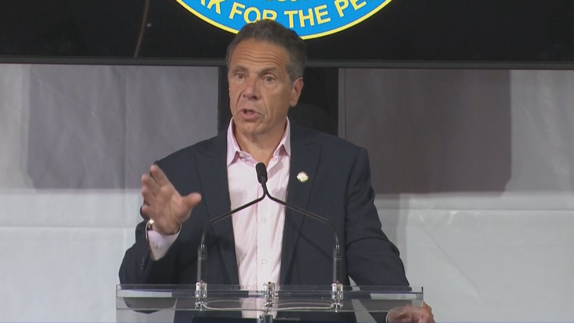 美國紐約州州長科莫的秘書辭職