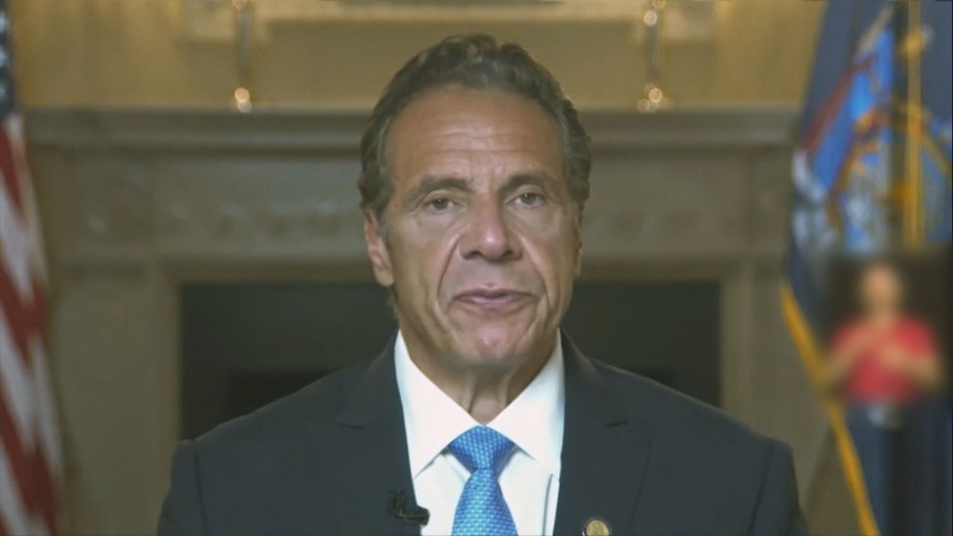 離職在即　科莫發表錄影講話