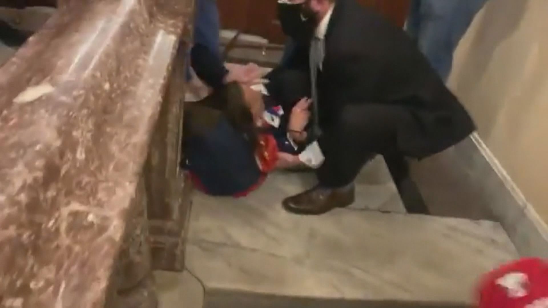 美國衝擊國會事件退役空軍中槍身亡