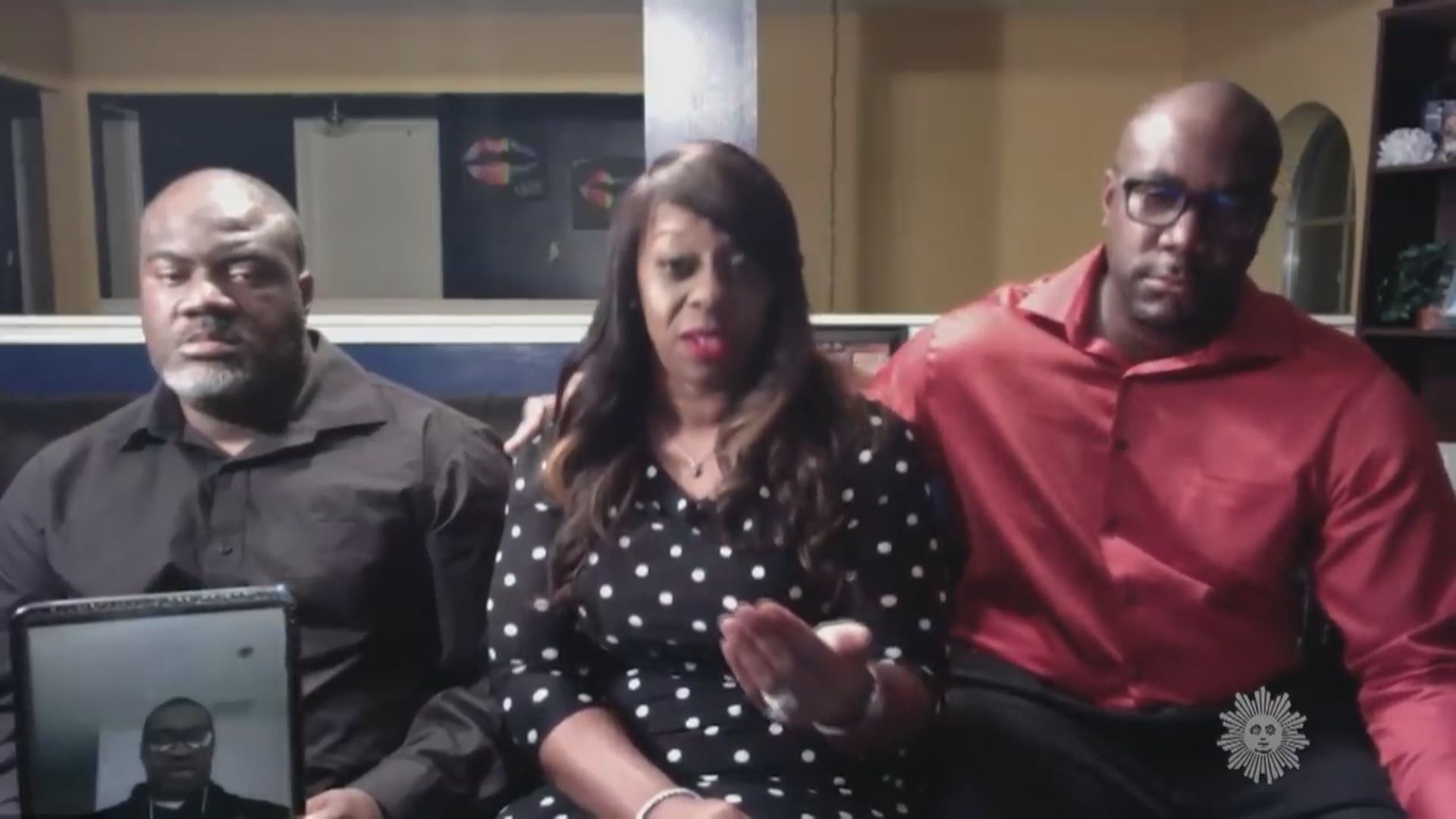 法醫指沒證據顯示弗洛伊德創傷性窒息致死　家人不接受