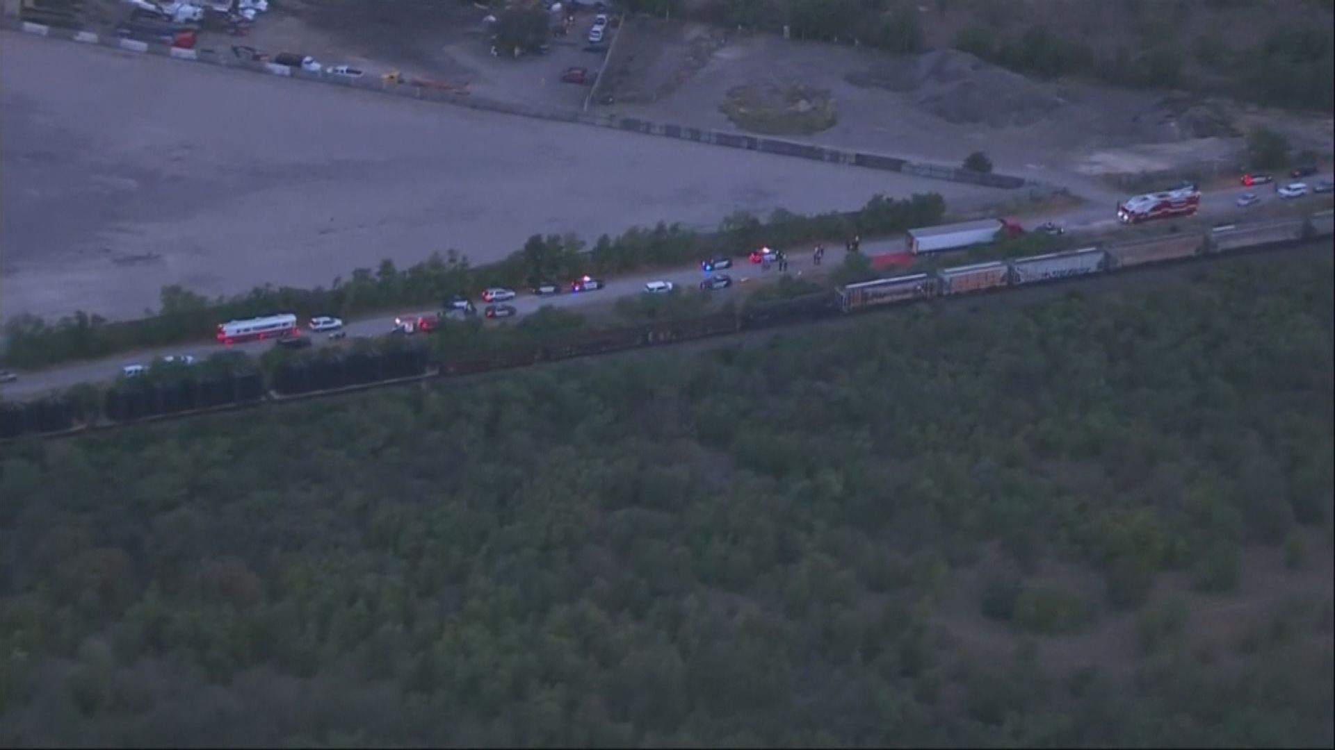 美國得州貨櫃車內發現數十具非法移民屍體