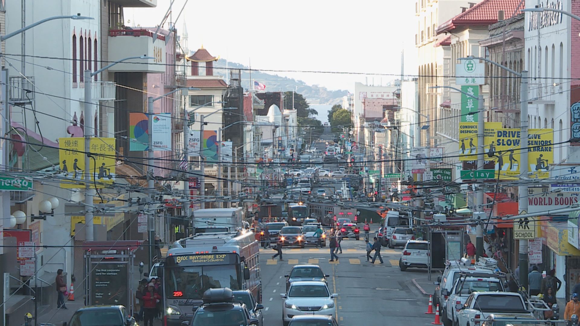 美國最新樓市和製造業數據疲弱　有大行料美國經濟衰退機會率逾五成