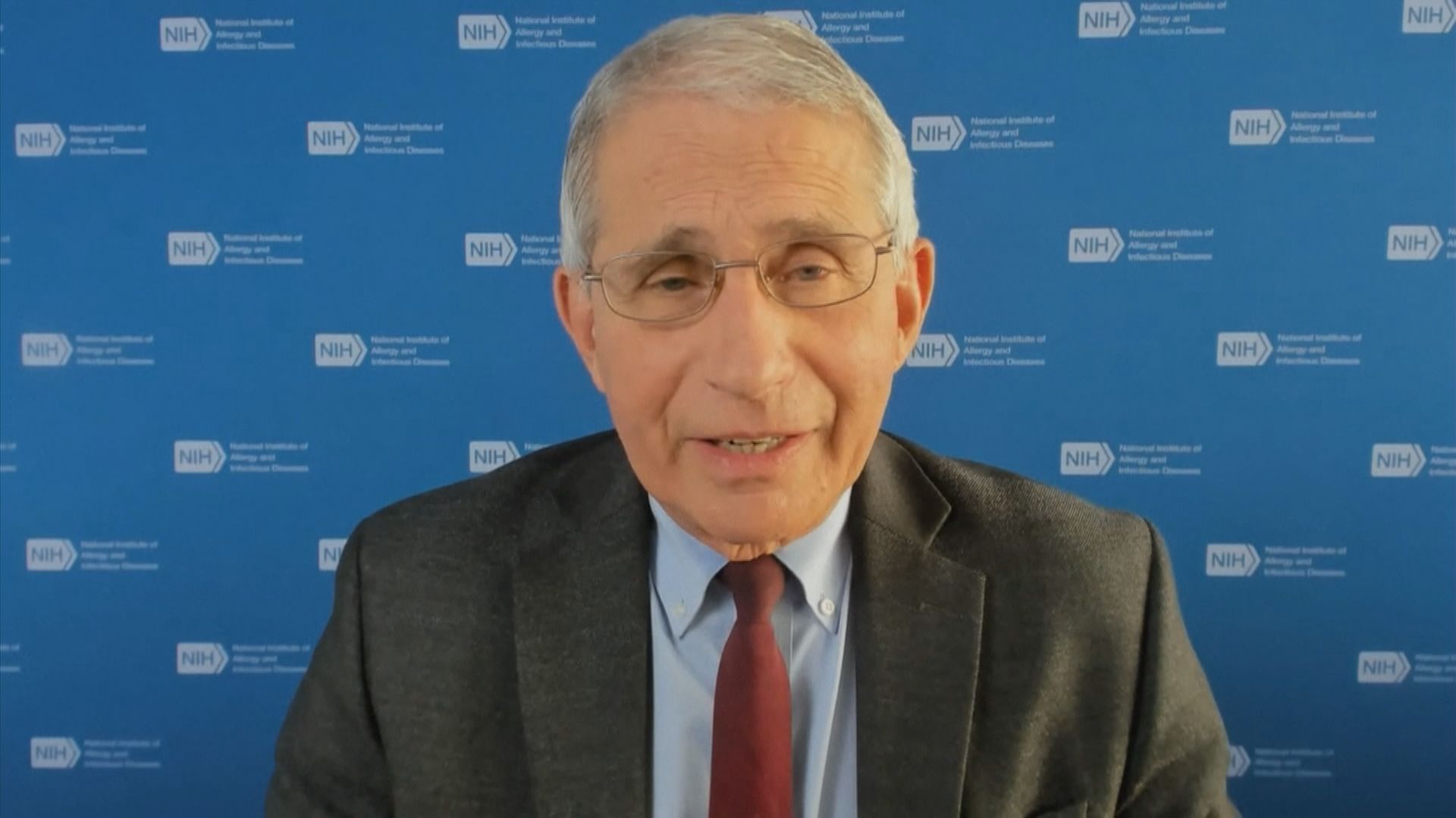 福奇就質疑英國讓輝瑞疫苗輕易過關致歉