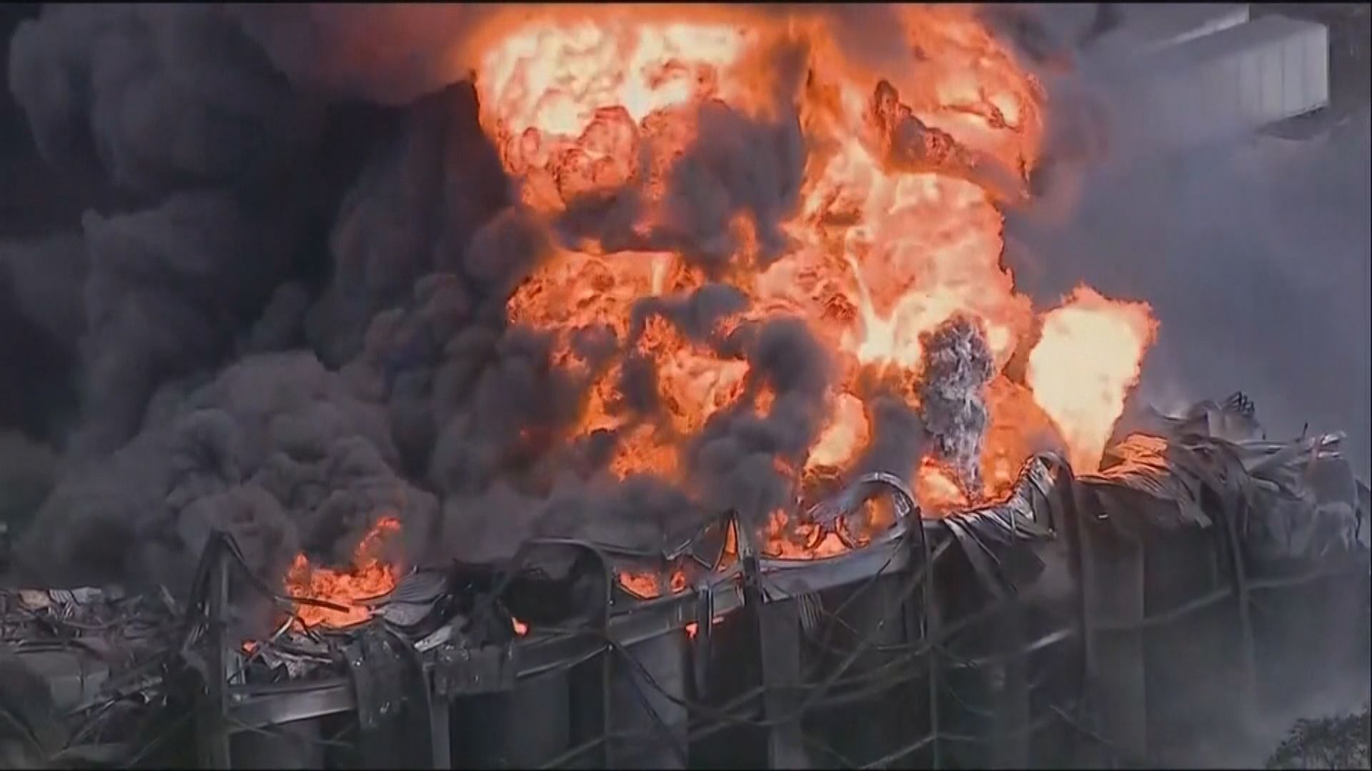 美國伊利諾伊州化學工廠大火　大批居民疏散