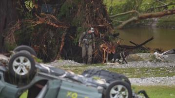 美國得州中部水災死亡人數增至32人