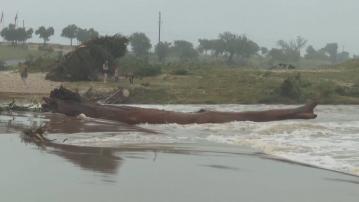 美國得州中部水災死亡人數增至51人　多人仍下落不明