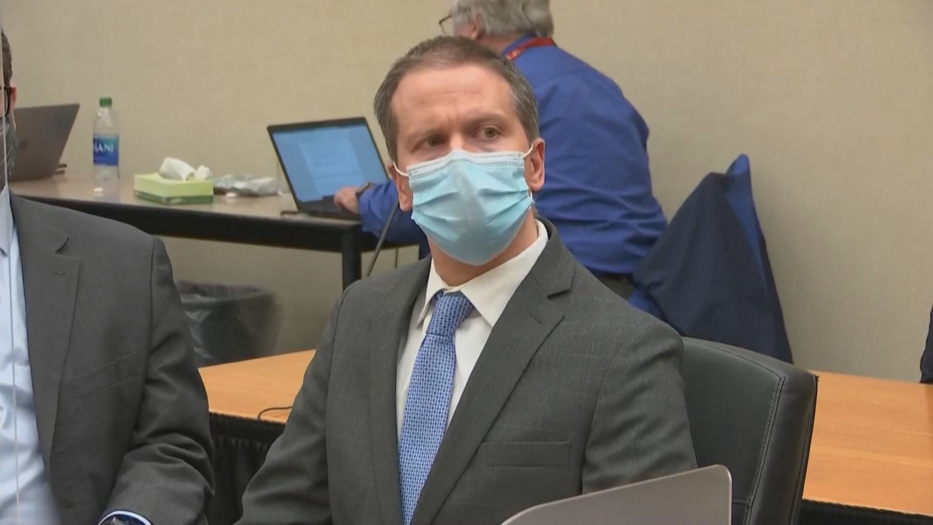 弗洛伊德案　前警員肖萬二級謀殺等罪名全部成立