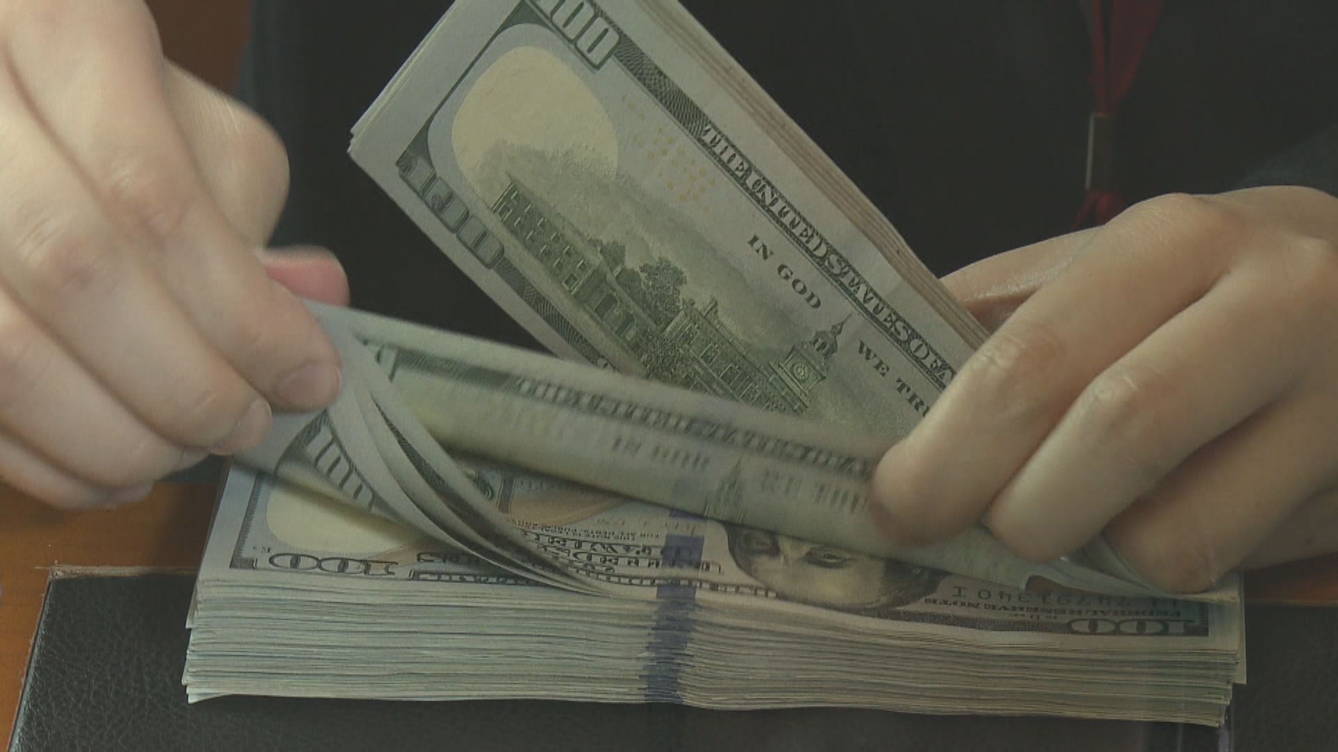 美匯曾見兩個半月低位　蘇格蘭選舉結果利好英鎊