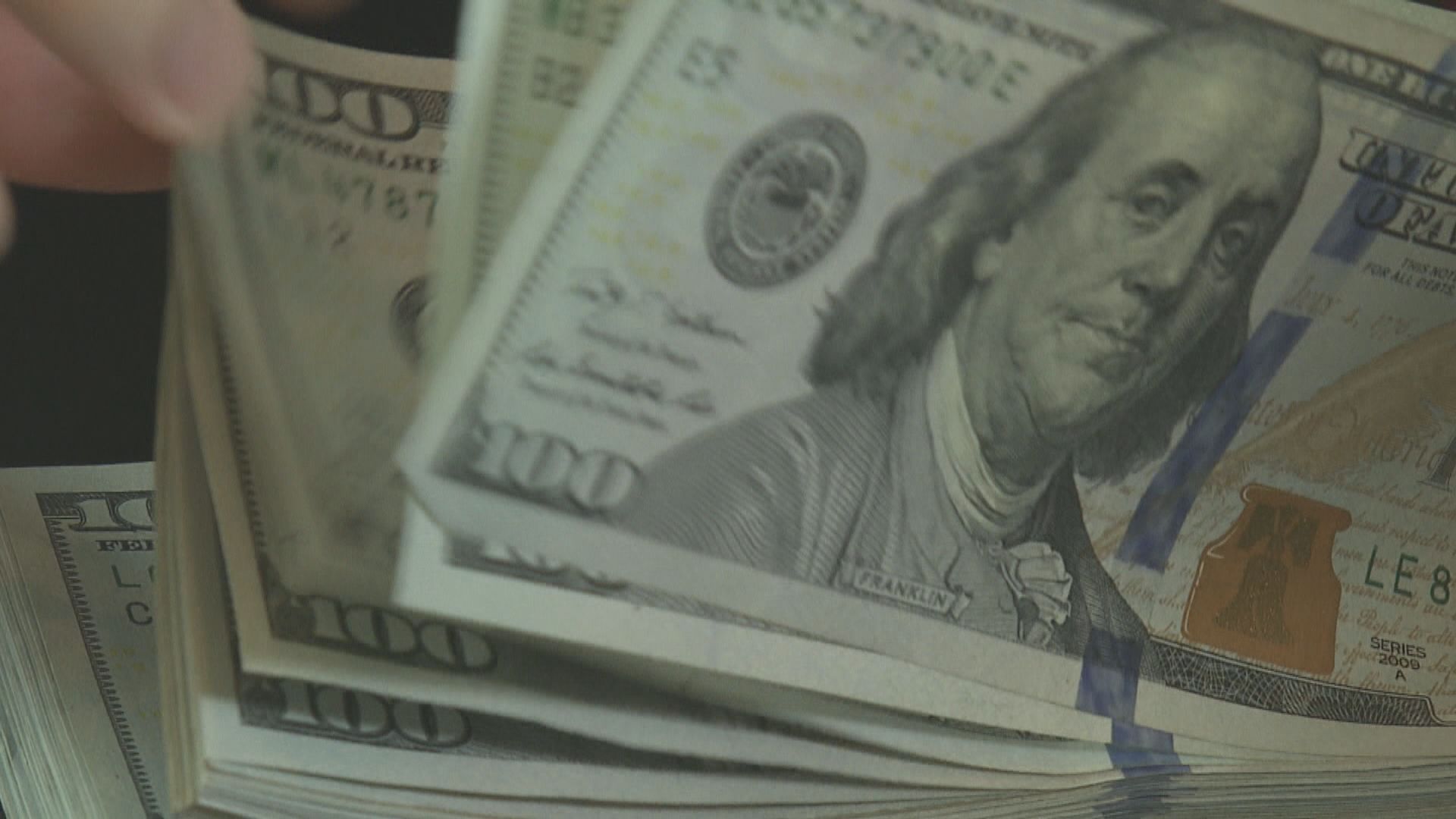 美匯指數先升後回　有大行料美元或已見今年頂