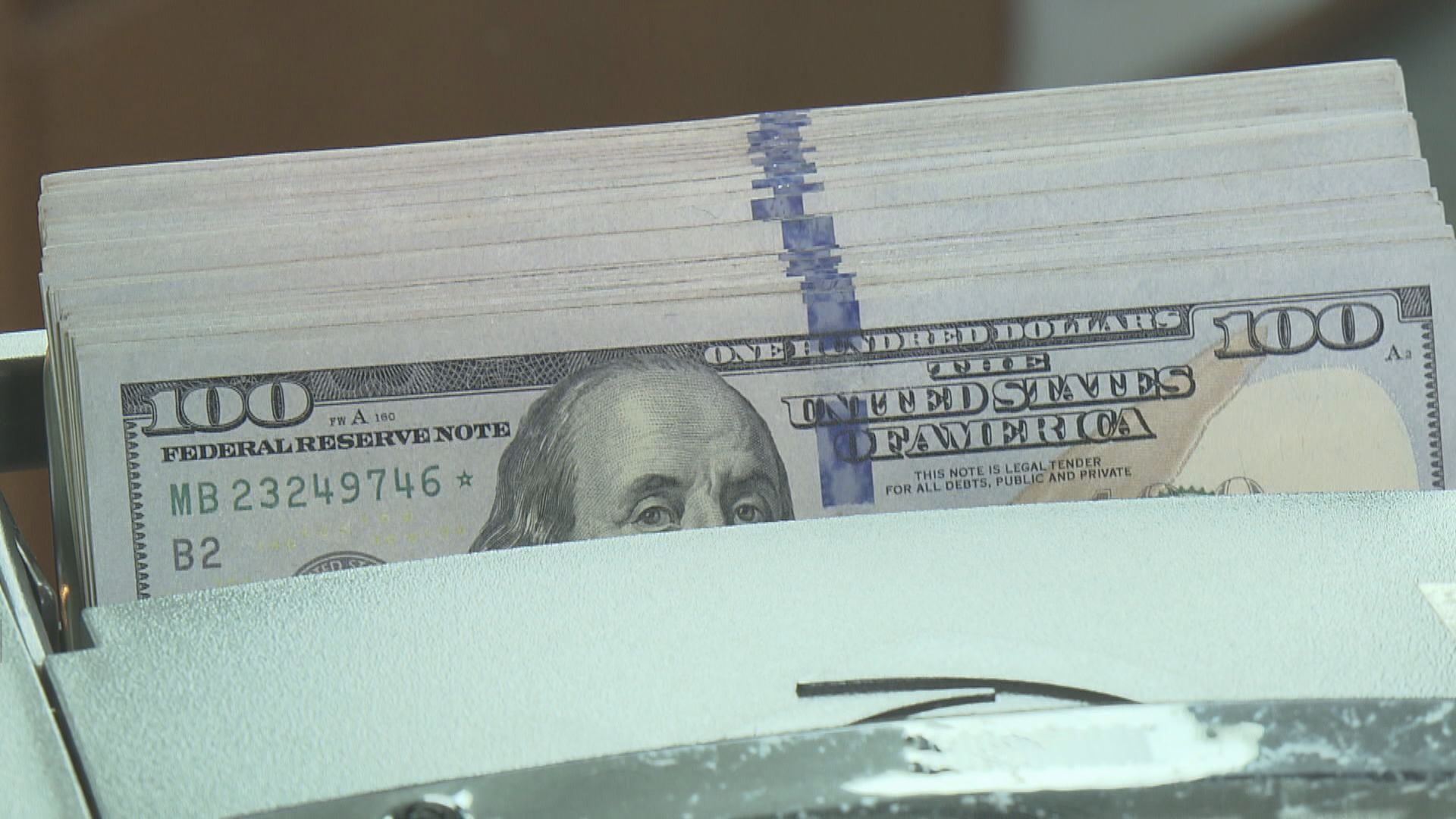 美匯及日圓變動不大