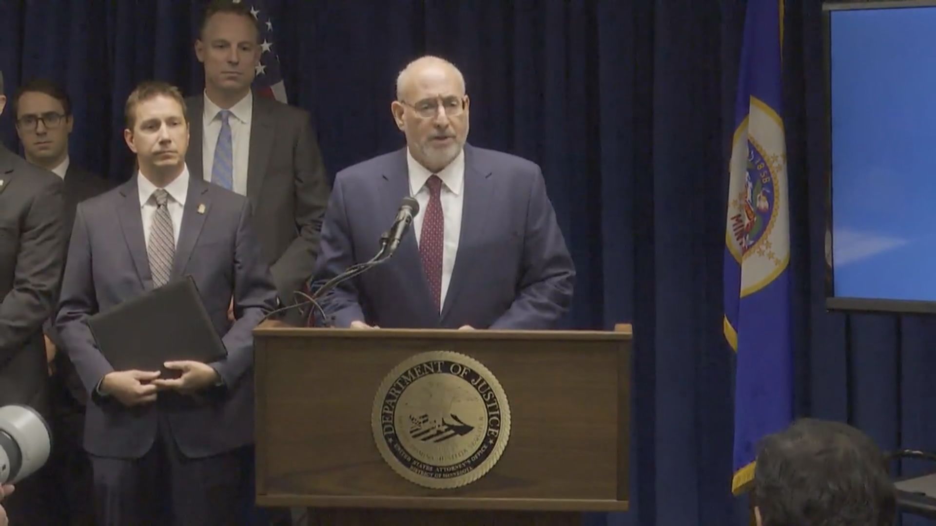 美司法部起訴48人　涉利用聯邦資助計劃詐騙2.5億美元