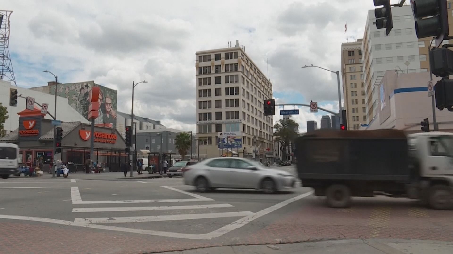 美國上季經濟收縮近半成　幅度較市場預期大