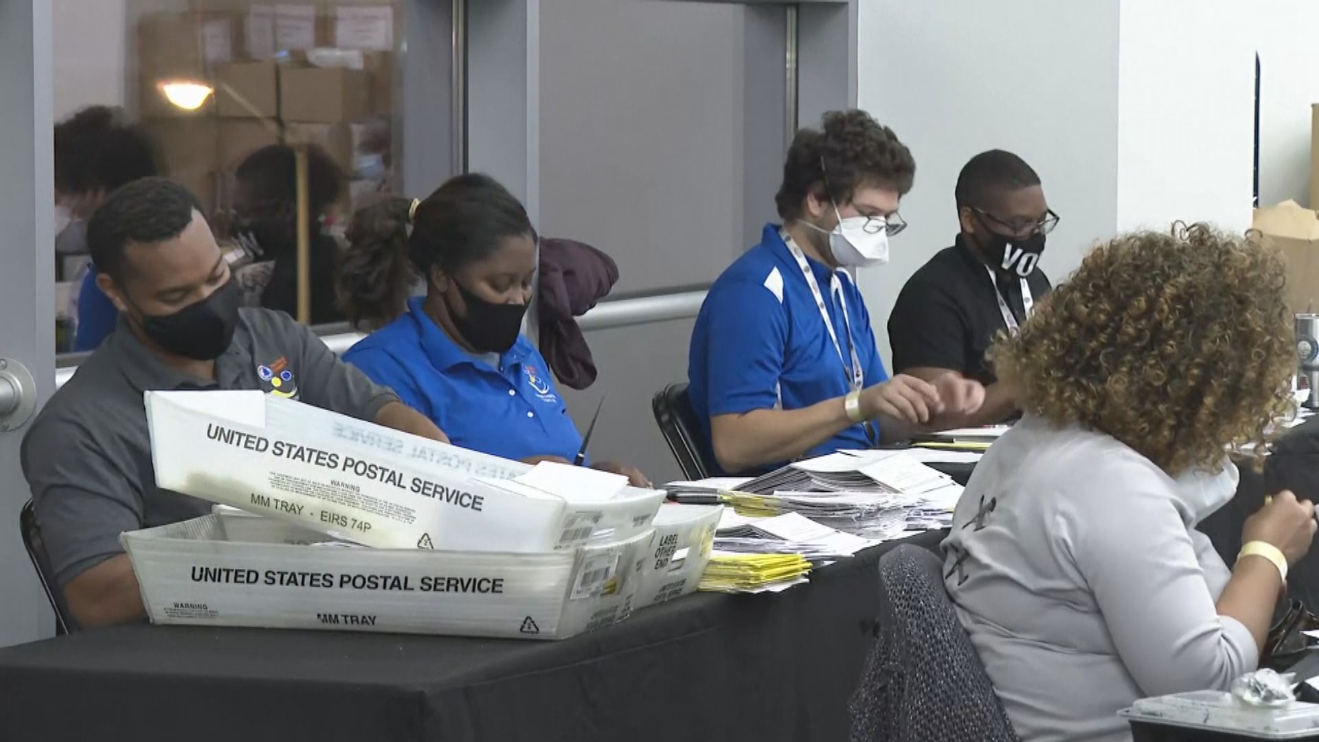 佐治亞州參議員重選將舉行　民調顯示民主黨候選人領先