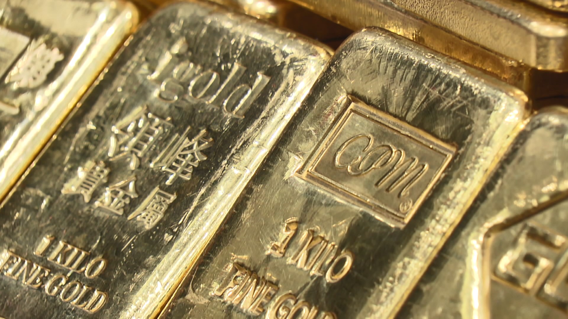 金價早段升1%　其後從高位回落