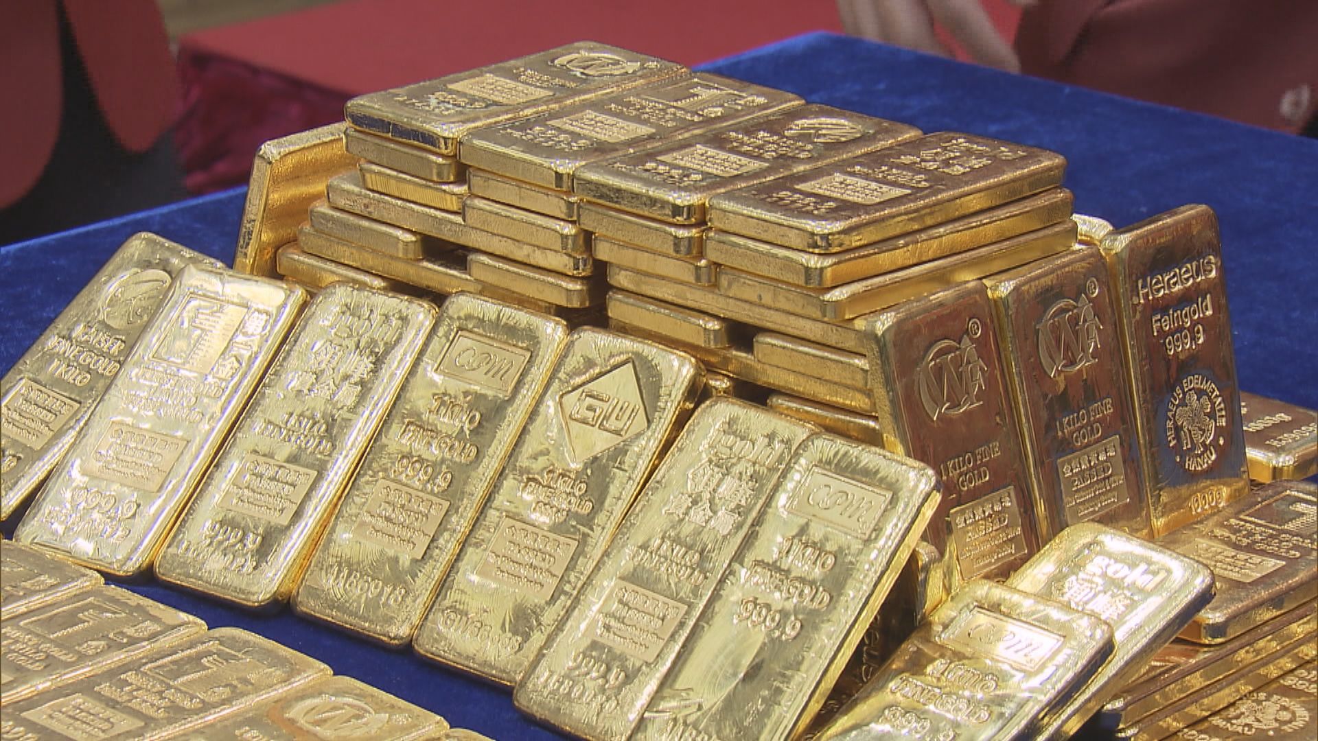 現貨金跌近1% 因美元匯價上升