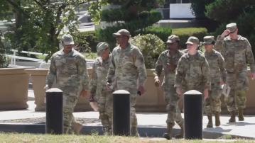 國民警衛隊進駐華盛頓24小時巡邏　特朗普冀長期接管當地警察局