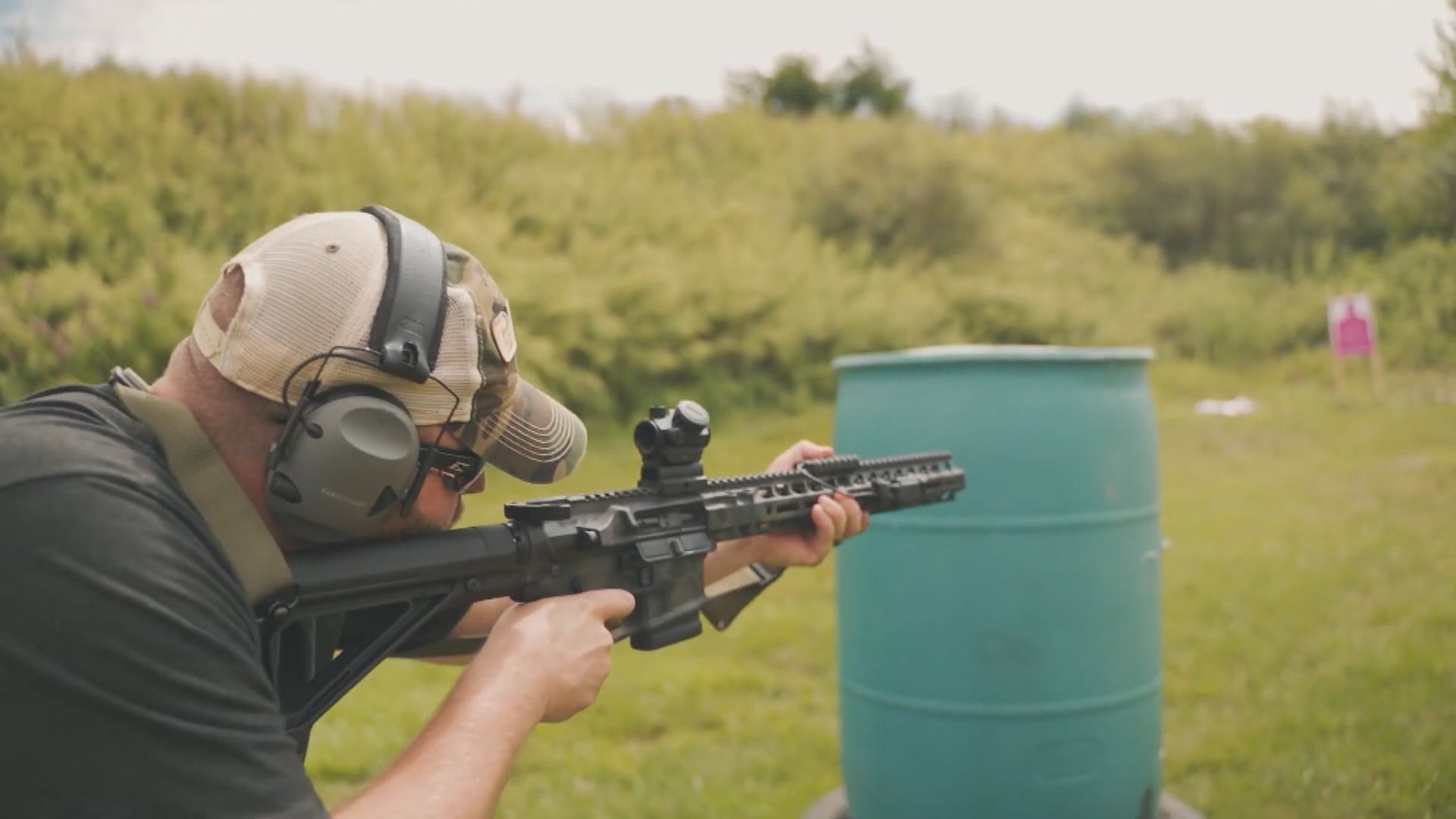 美聯邦法官指加州攻擊性武器禁令違憲