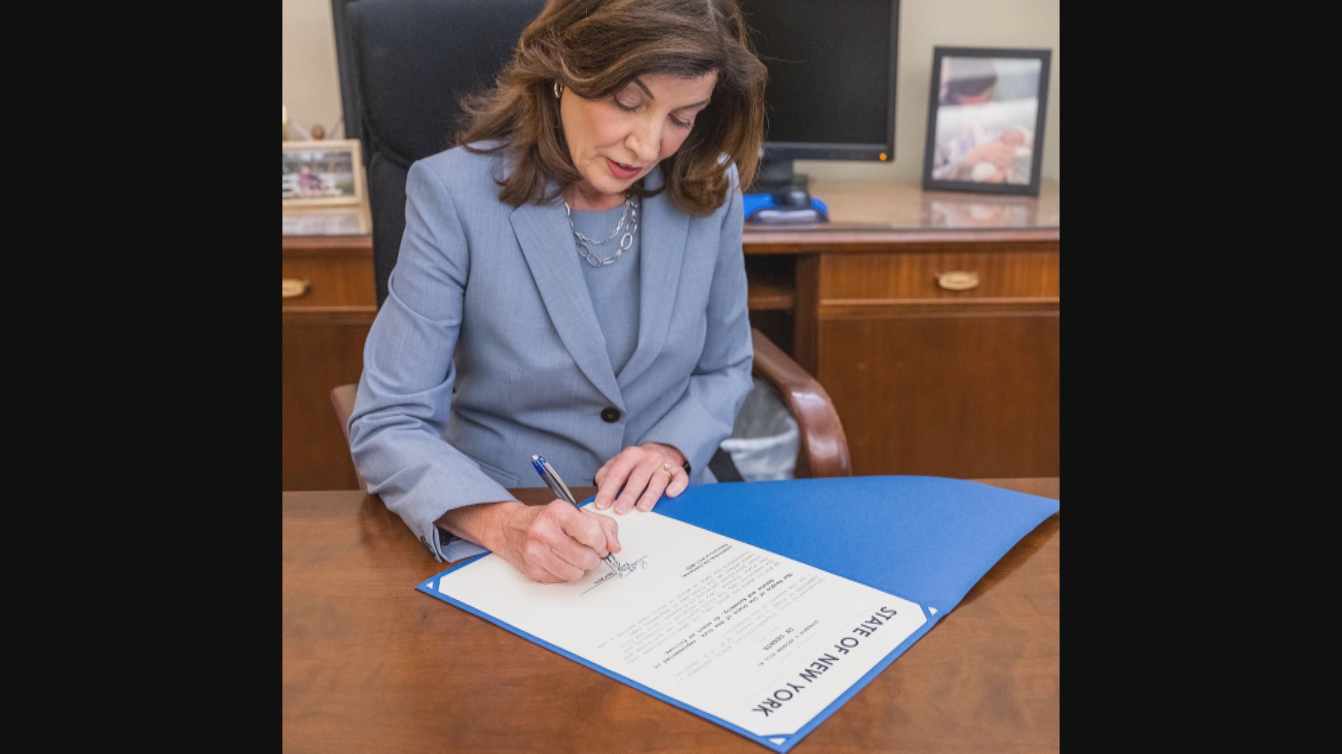 紐約州通過新槍枝管制法　禁止民眾在敏感場所攜槍