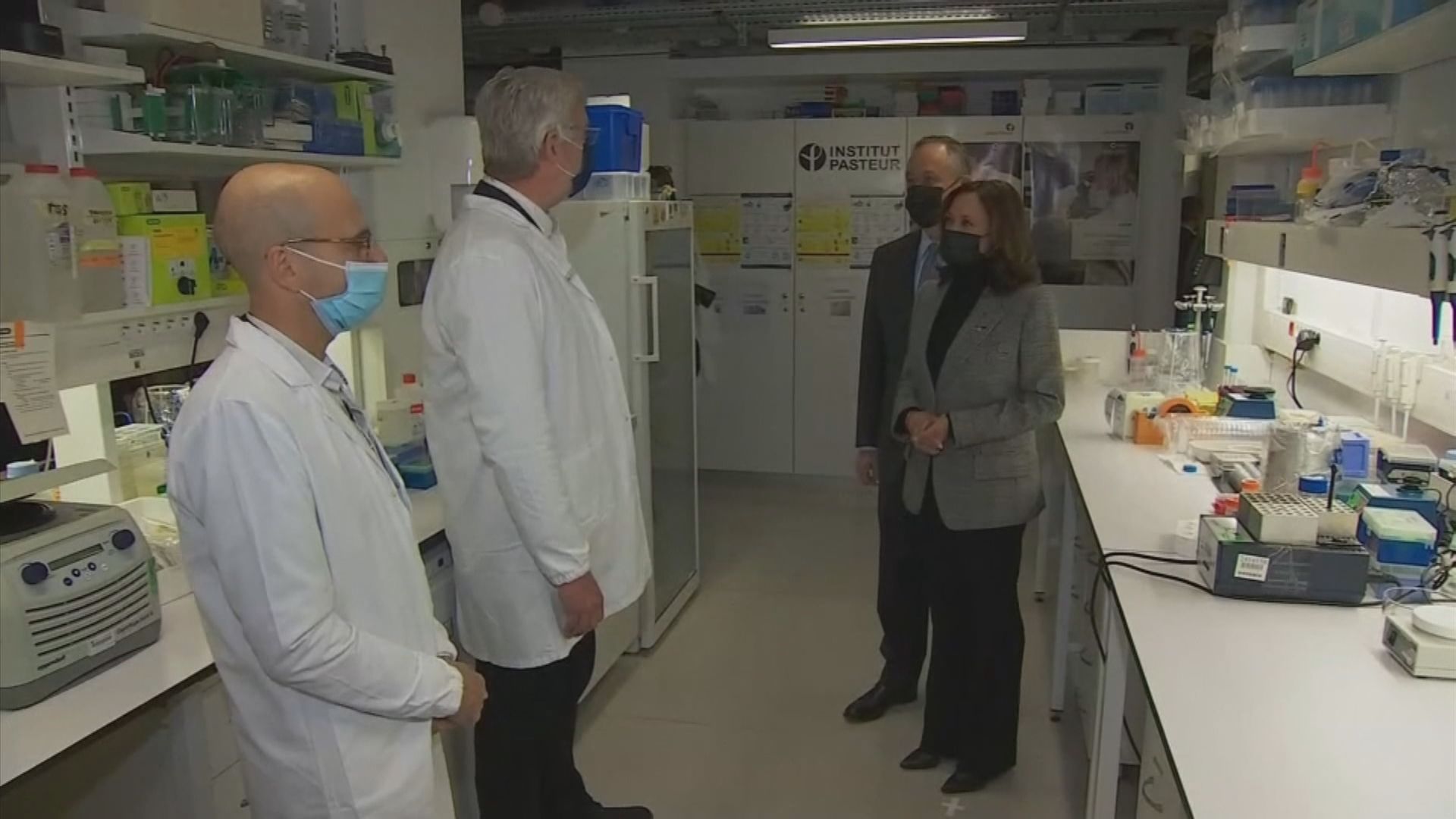 賀錦麗訪問法國