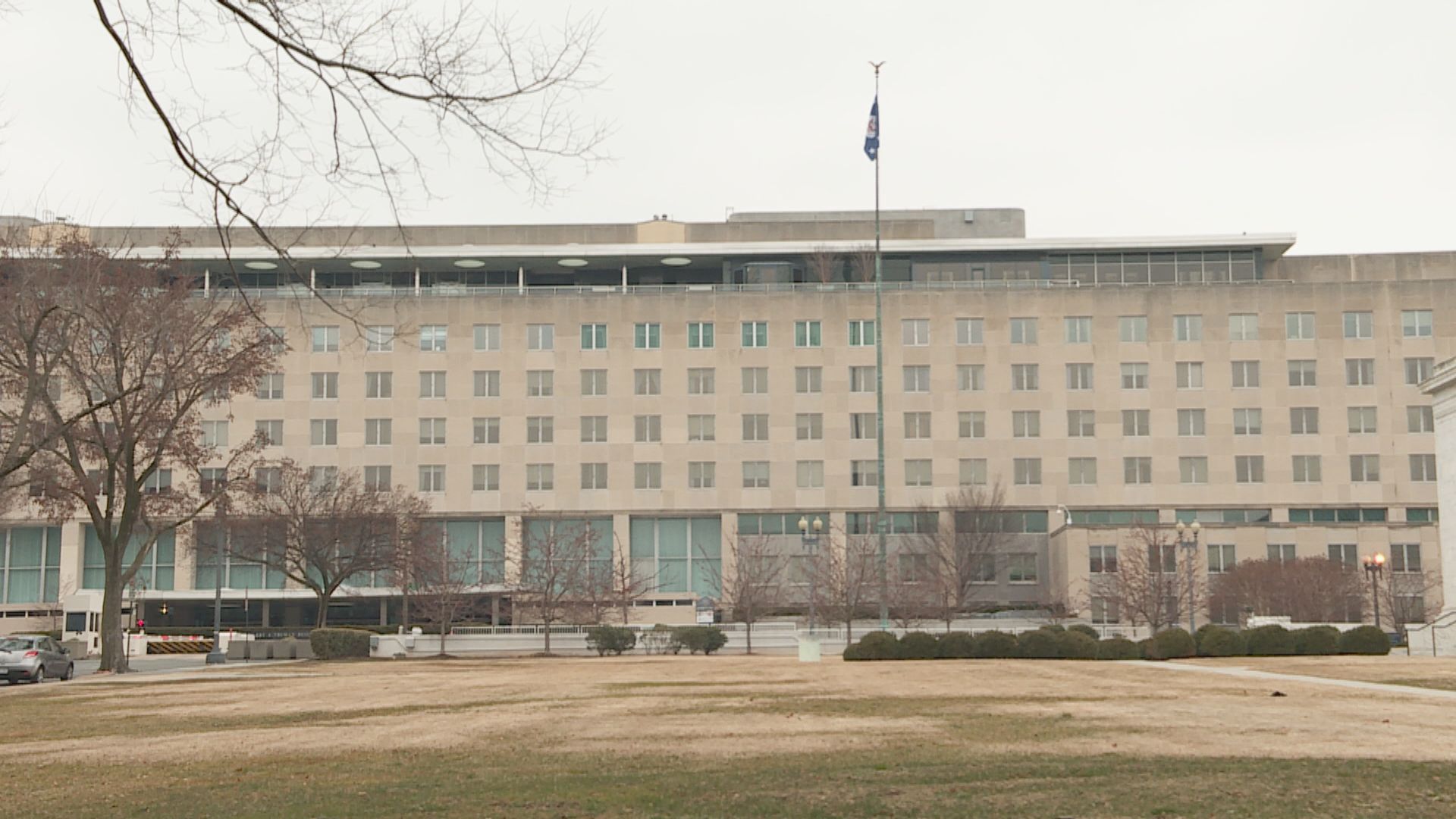 美法案要求給予在美港人臨時保護身分