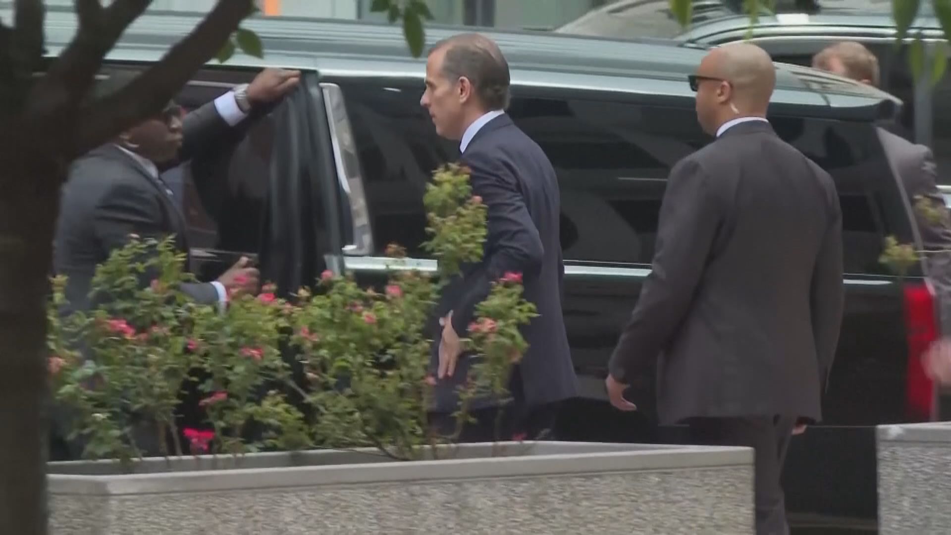 拜登兒子亨特違法買槍案罪成 最遲10月中判刑