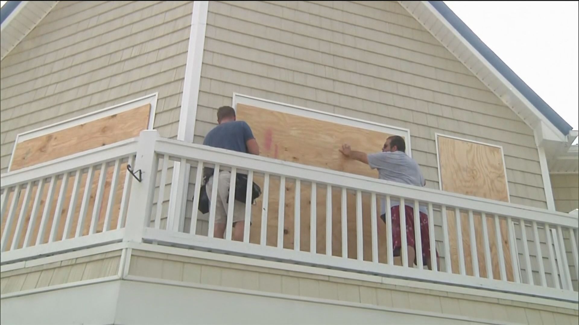 颶風弗洛倫斯減弱即將吹襲美國東岸 