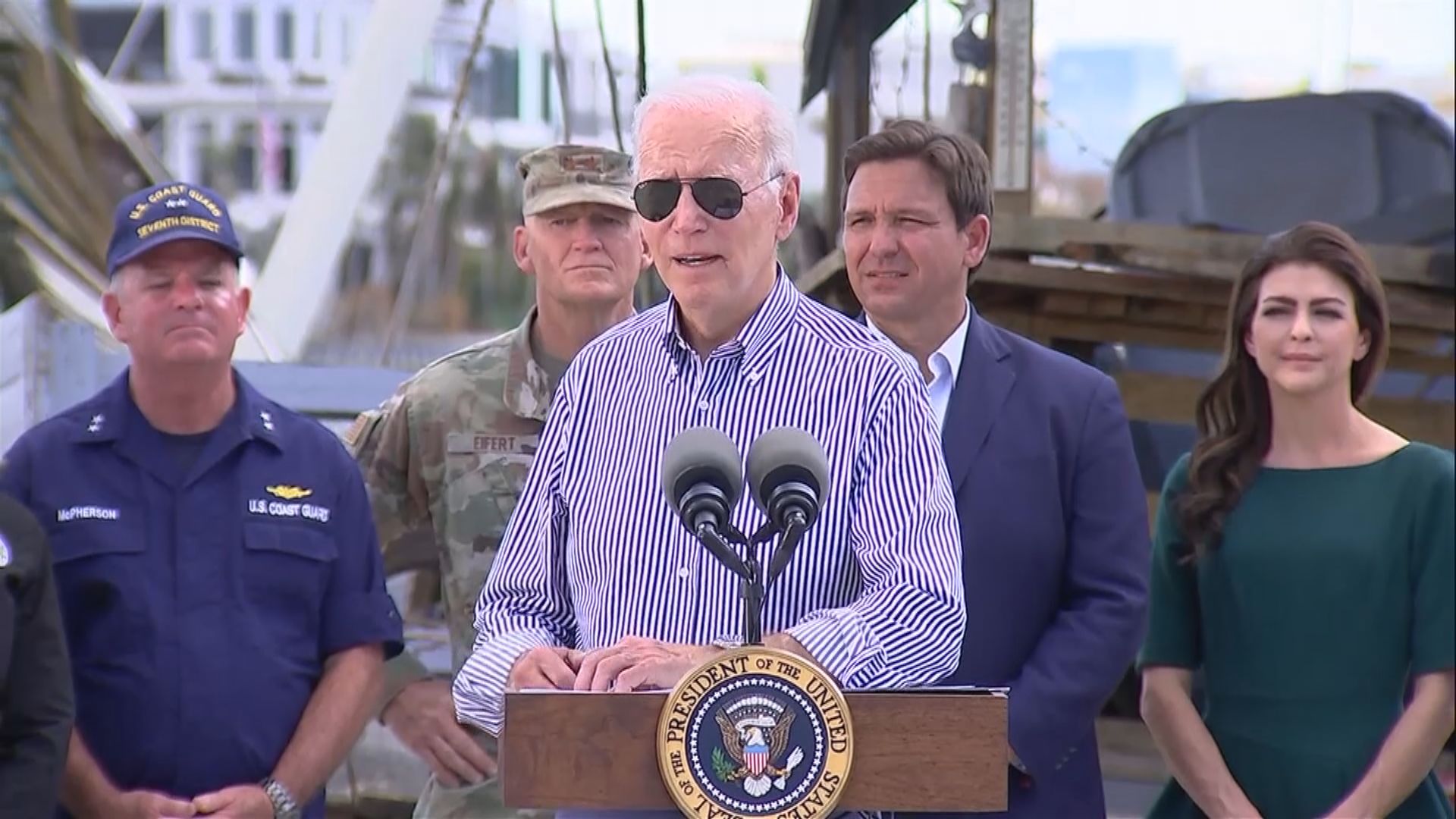 拜登視察遭颶風吹襲的佛州　承諾動用聯邦資源協助重建