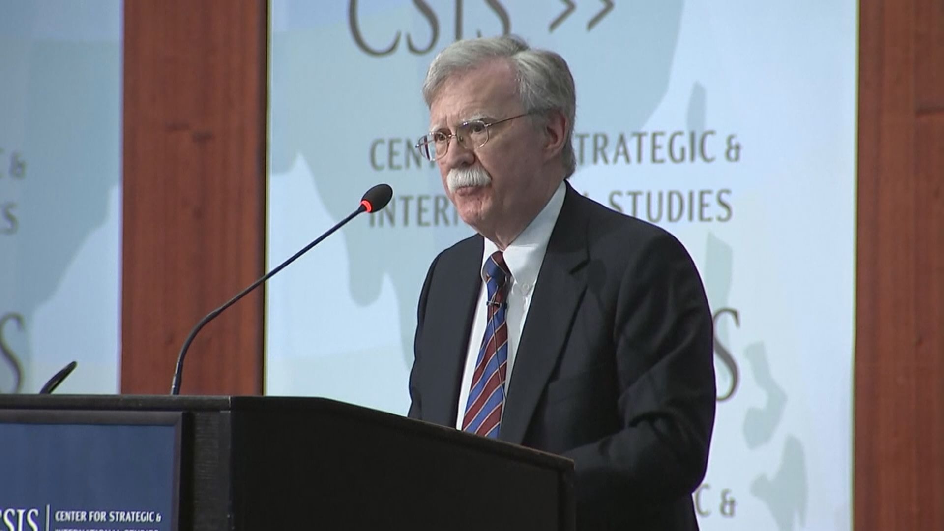 博爾頓指特朗普要脅烏克蘭查拜登