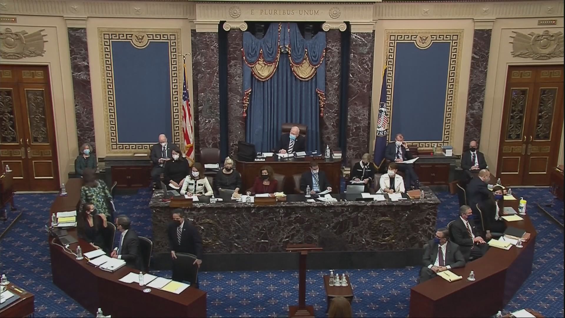 特朗普彈劾聆訊　彈劾代理人完成開案陳詞