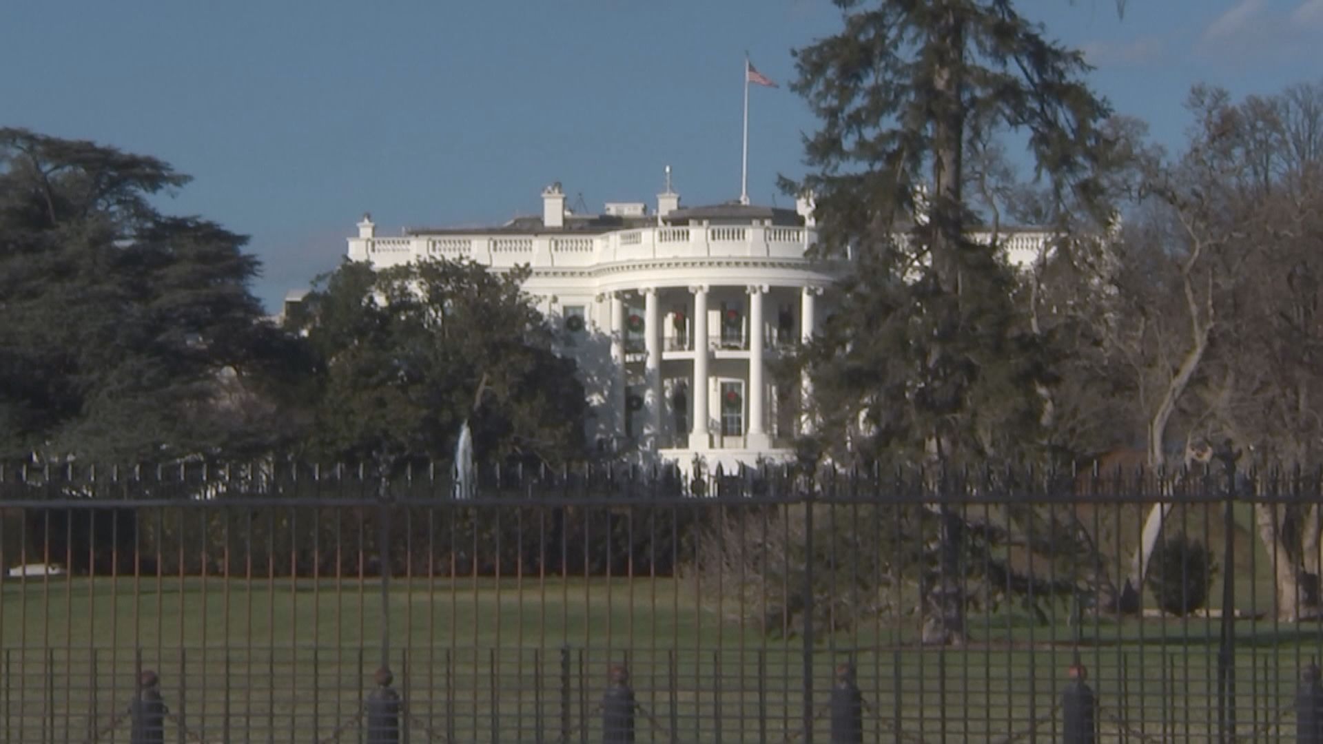 特朗普據報考慮推出近萬億美元基建計劃