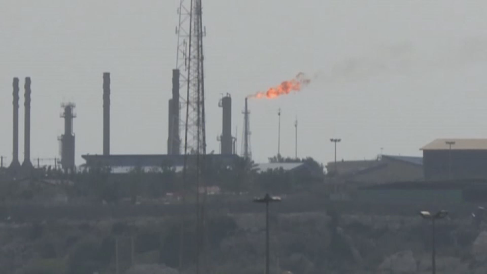 中日韓可繼續進口伊朗石油