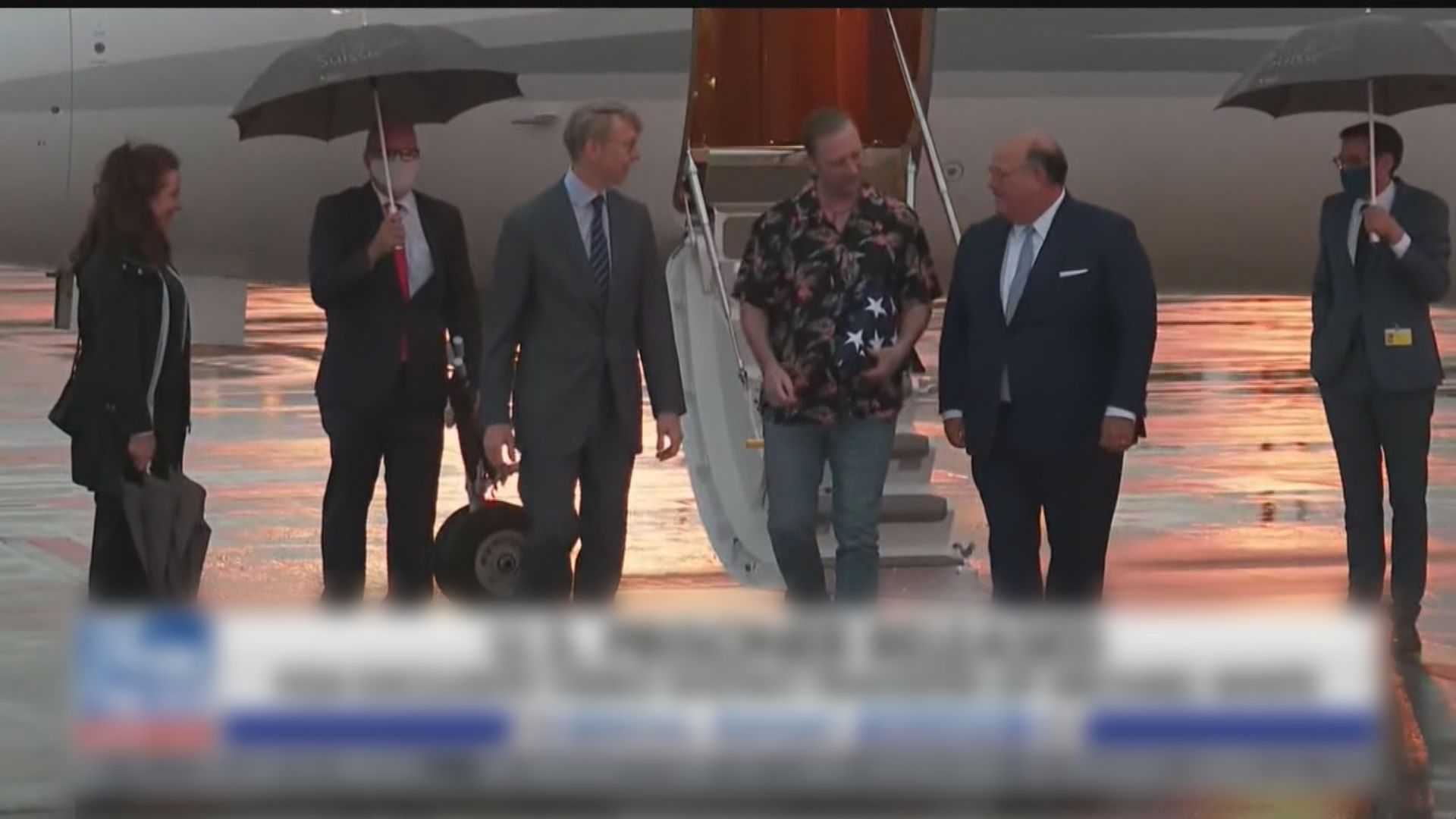 被伊朗扣押近兩年美國退役海軍獲釋　正乘飛機返國