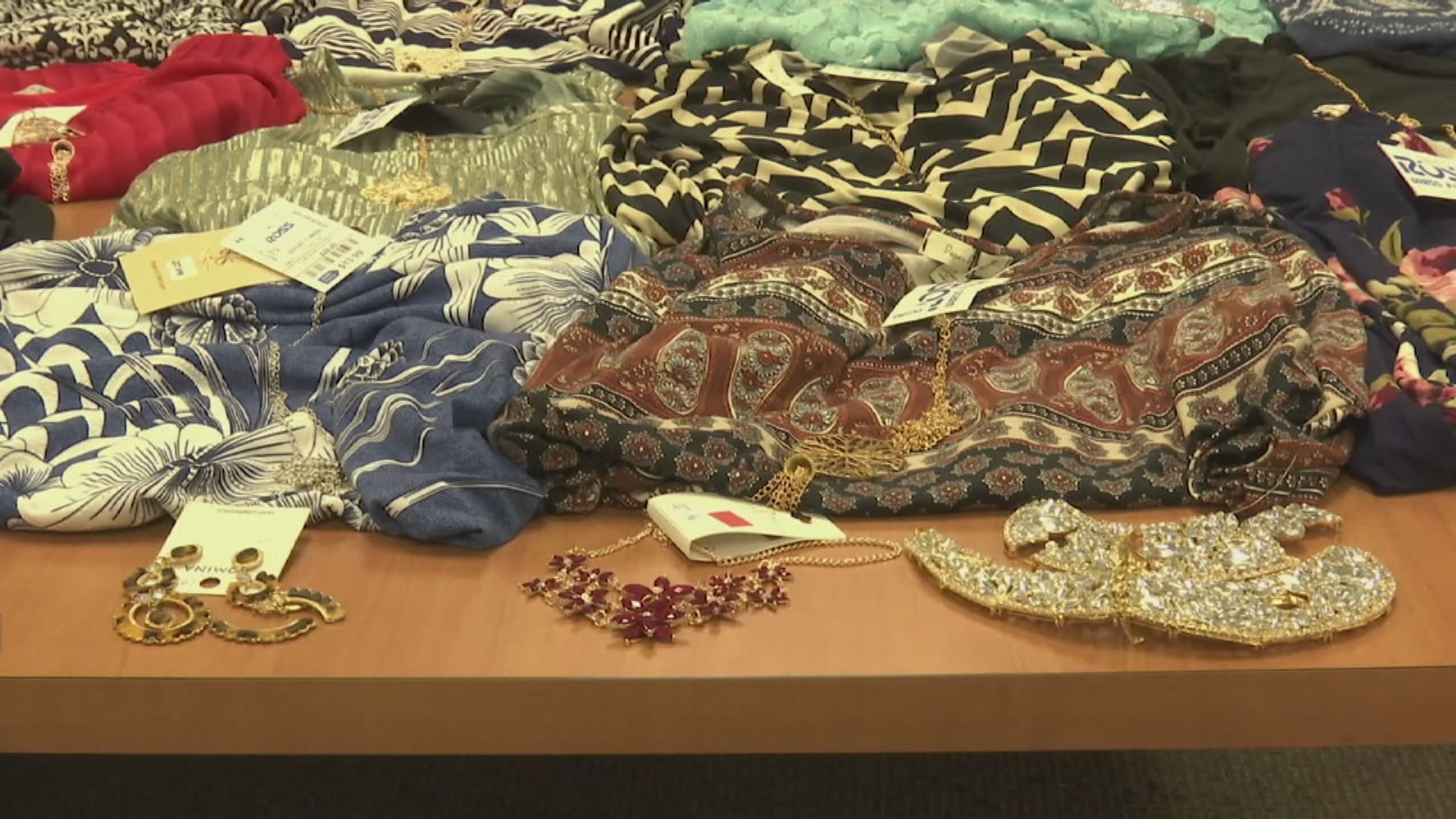 檢測發現美百貨公司配飾含鎘