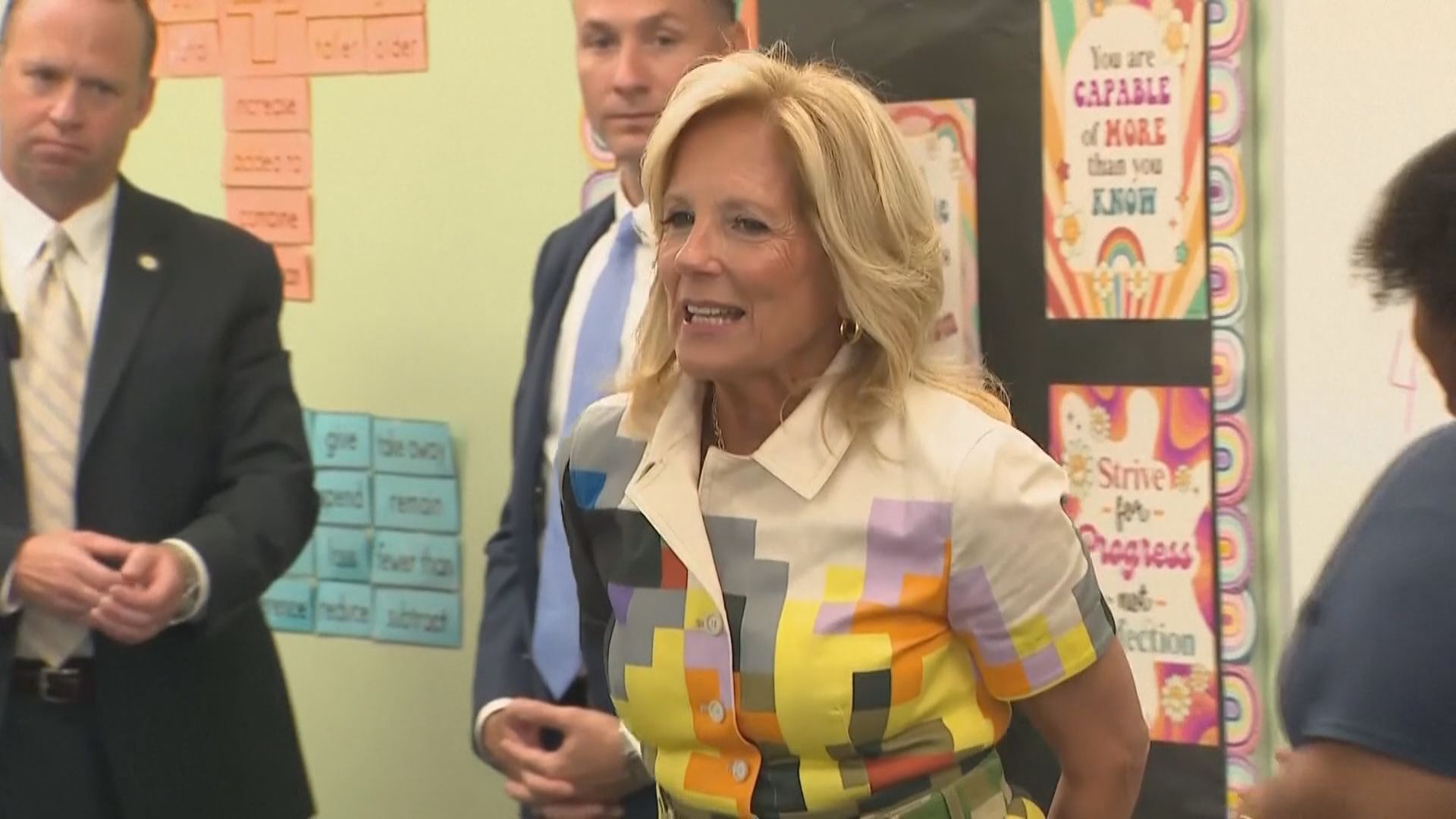 美國第一夫人吉爾確診感染新冠病毒 拜登檢測呈陰性