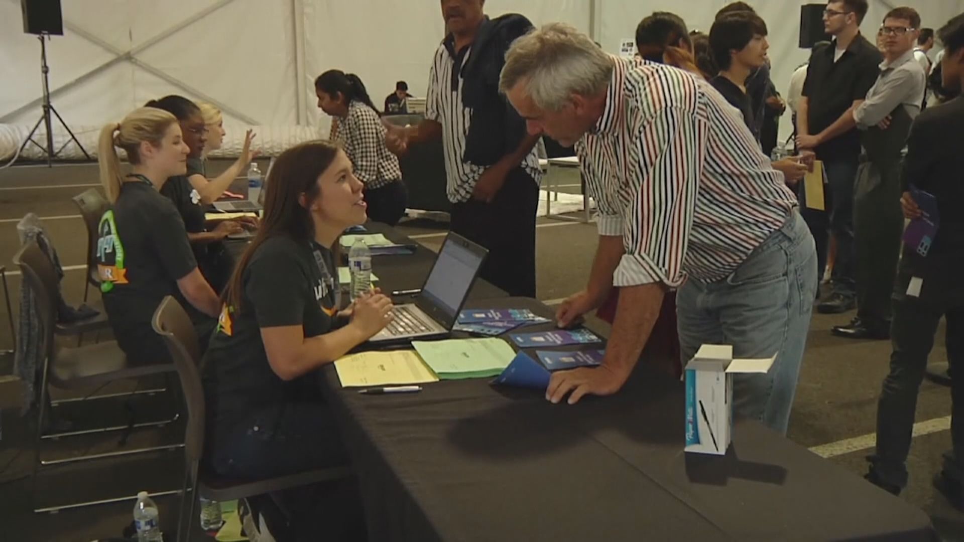 美國上周新申領失業救濟人數升至三個月高位