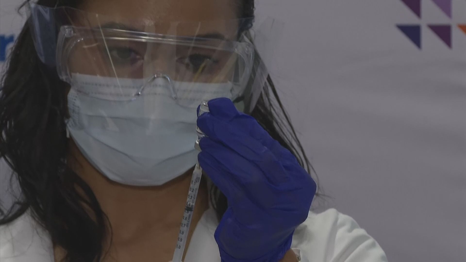 美國當局籲停打強生新冠疫苗