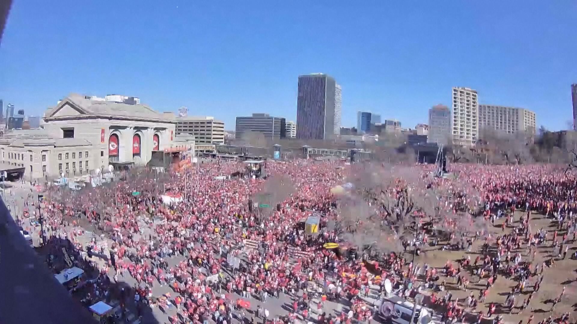 「超級碗」勝利巡遊槍擊案疑私人爭執引起