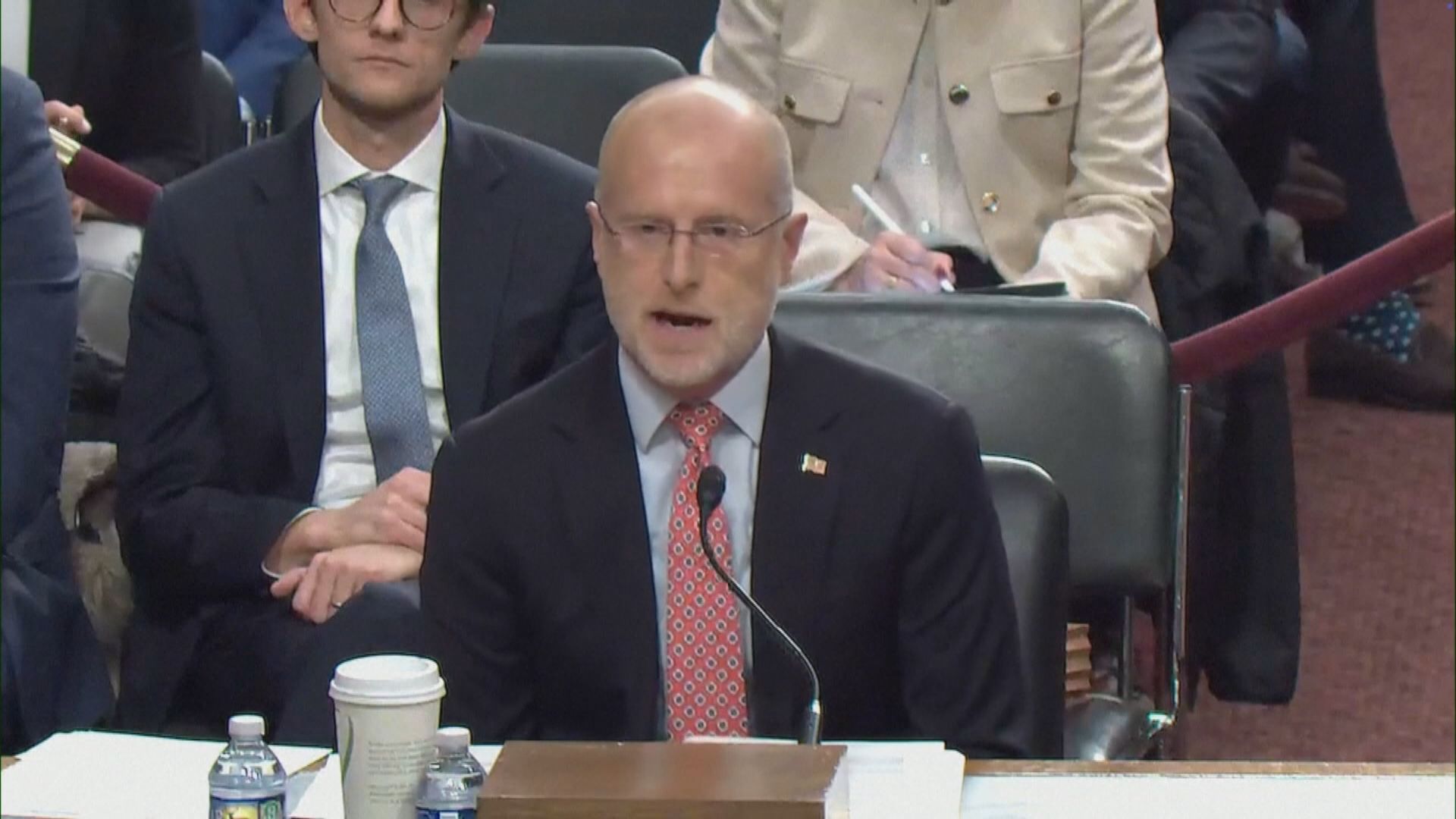 聯邦通訊委員會主席否認施壓要求停播Jimmy Kimmel清談節目