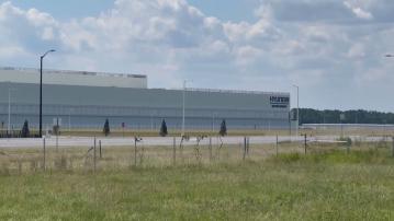 美國移民局搜查佐治亞州南韓現代汽車電池廠拘475人