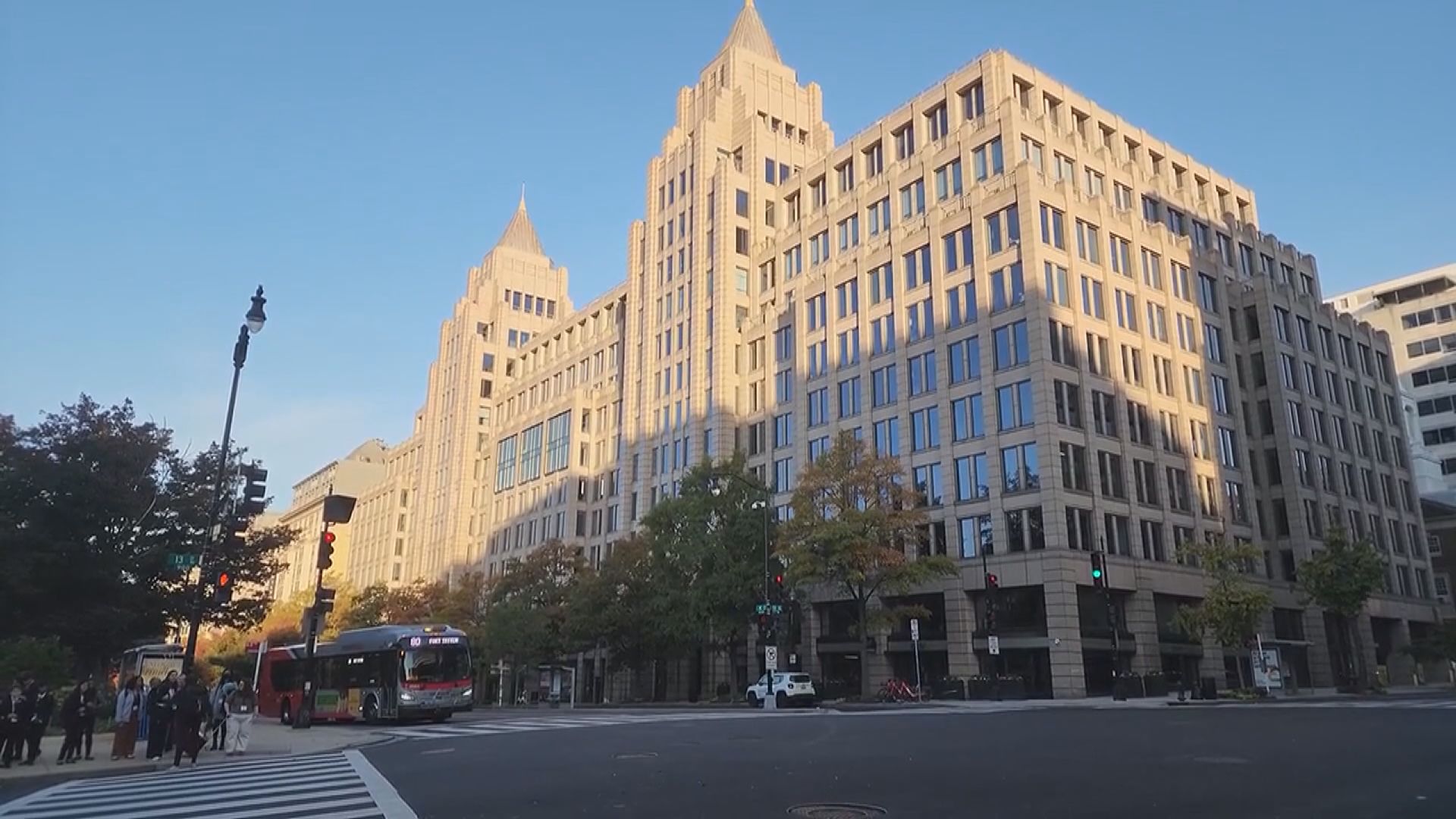 《華盛頓郵報》宣布大幅裁員　涉及體育和國際新聞等部門