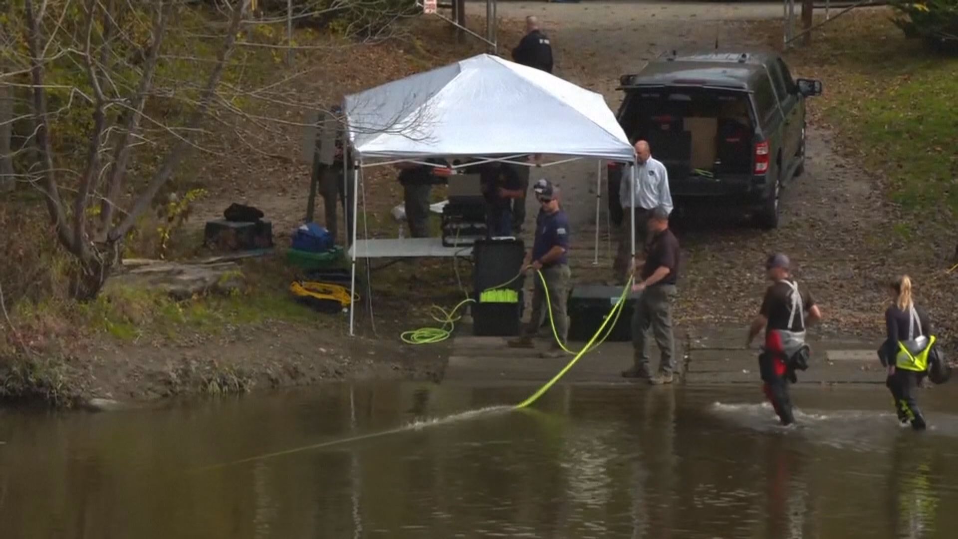 美國執法部門續搜捕緬因州槍擊案疑犯