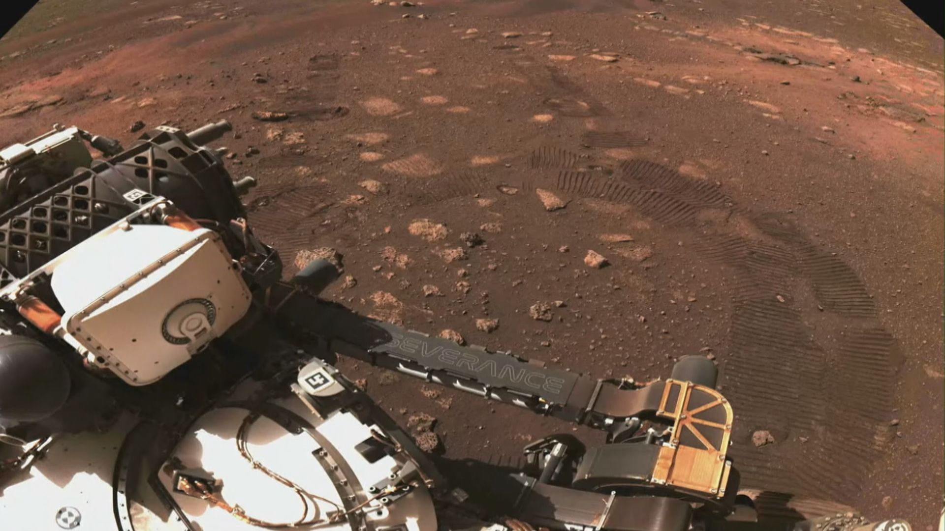 毅力號首度在火星行駛6.5米